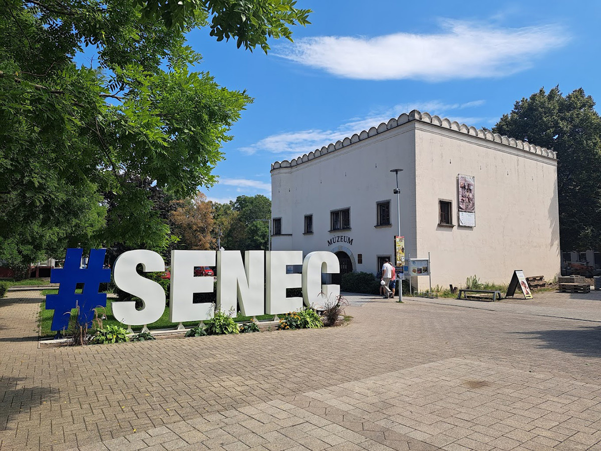 Pobočka Senec