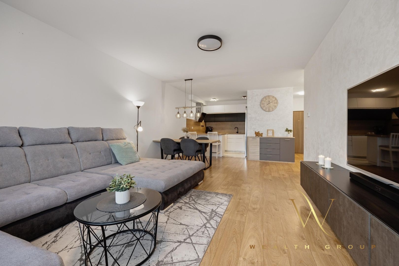 REZERVOVANÝ Senec (časť Senec Gardens) – na predaj novostavba 2 izbového nadšandardného bytu s parkovacím státim, loggiou a vlastným kúrením