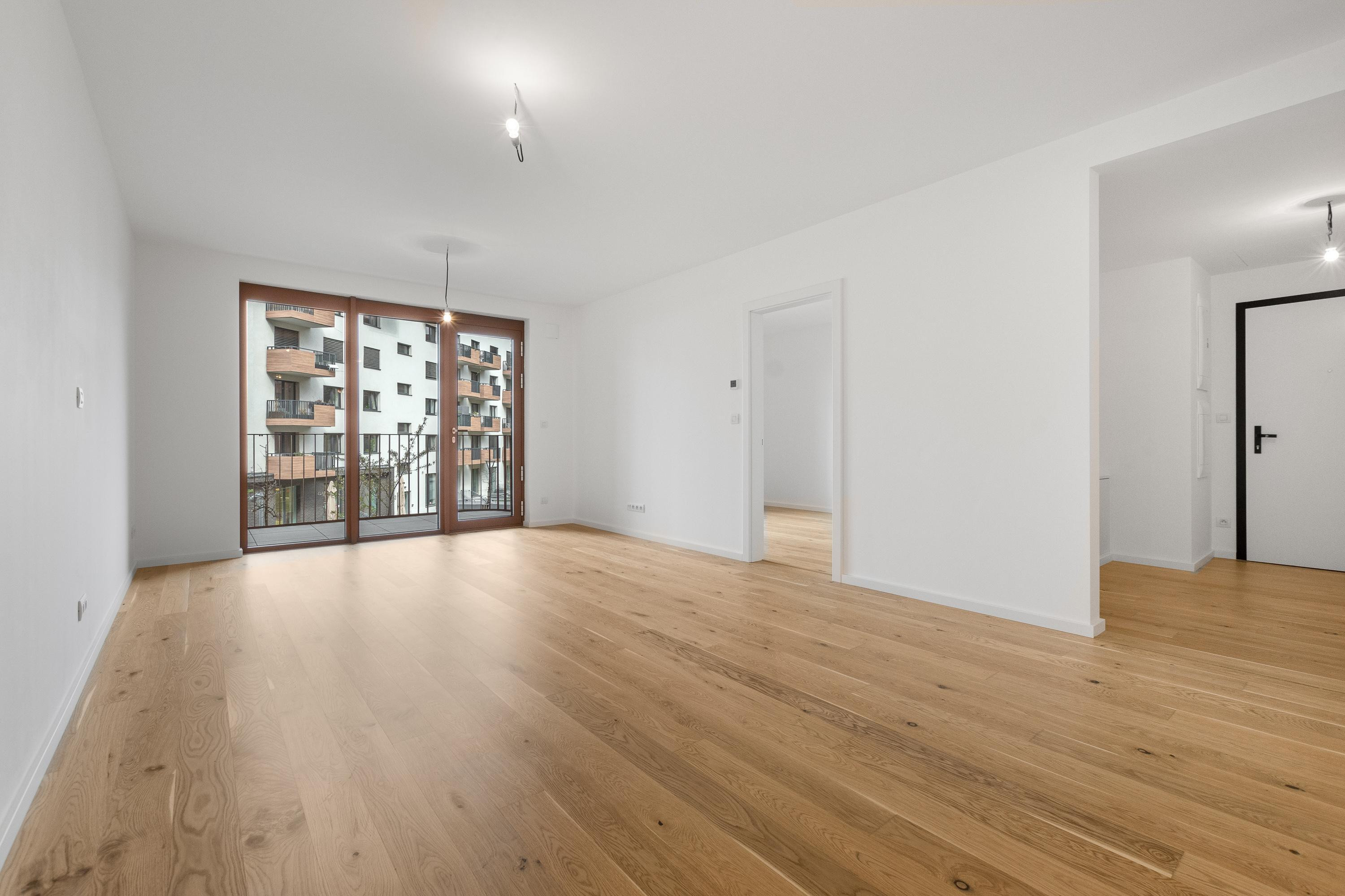 Na predaj krasný 3 izbový byt v centre mesta s dvoma parkovacími státiami