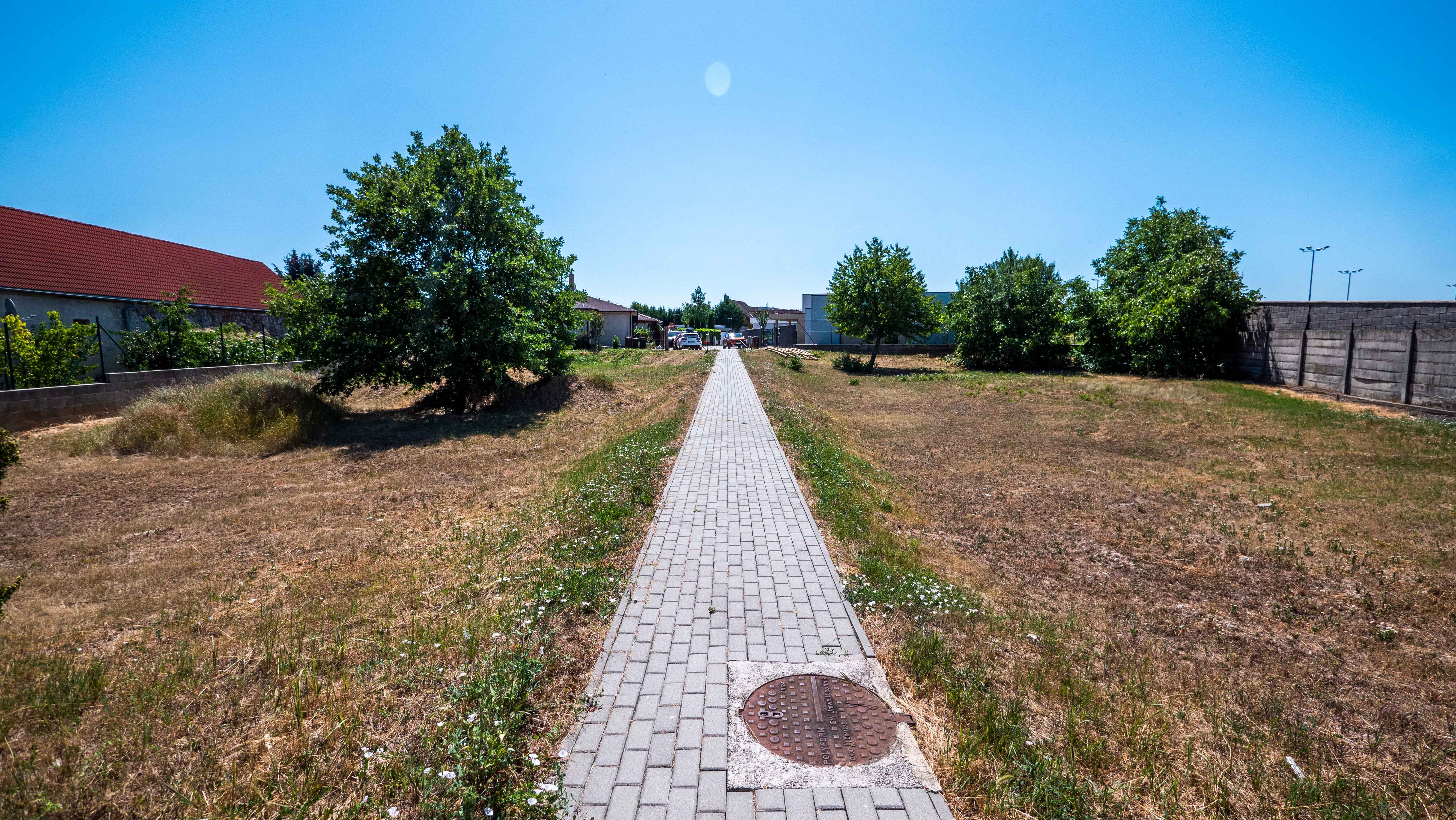 Stavebný pozemok priamo v Senci na predaj