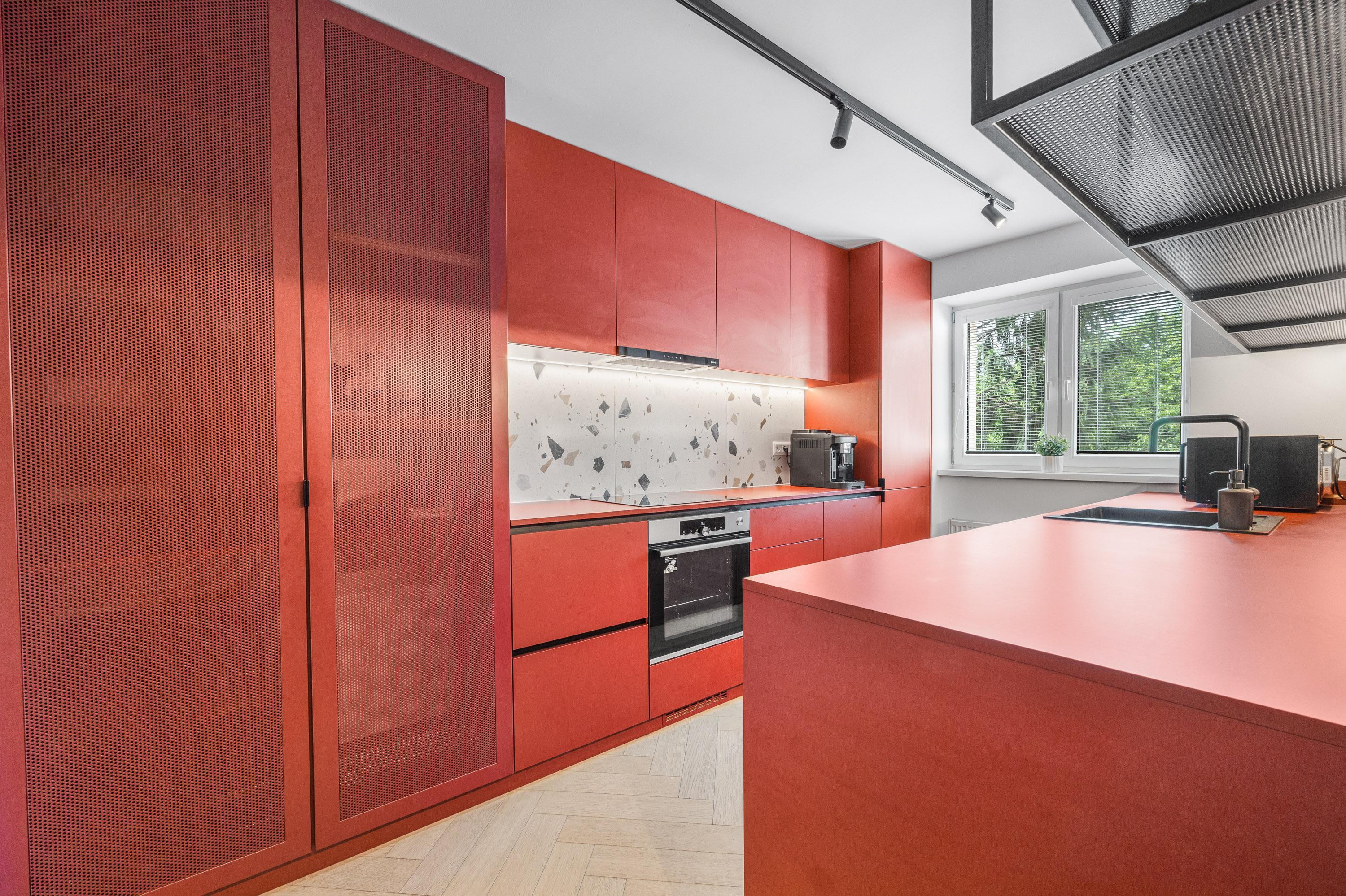 PREDANÝ - Wealth Group ponúka exkluzívne na predaj 2,5-izbový byt v Bratislave v mestskej časti Nivy