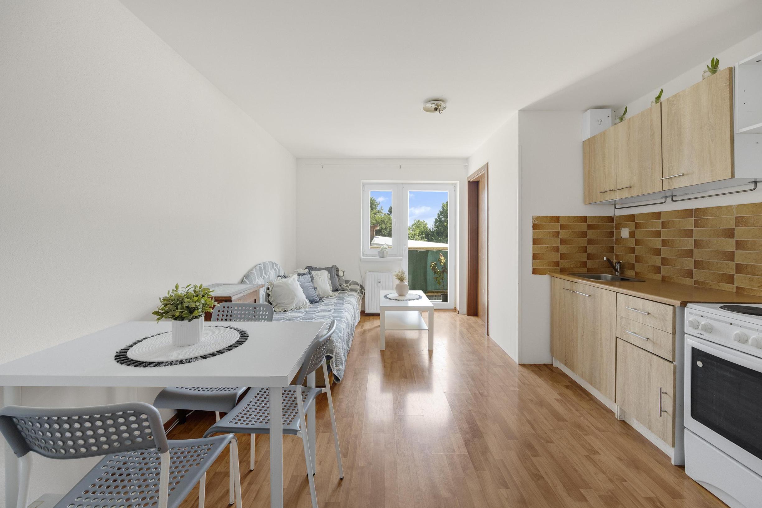 PREDANÝ - Wealth Group ponúka exkluzívne na predaj 1,5-izbový byt v Dunajskej Lužnej na ul. Lipnická