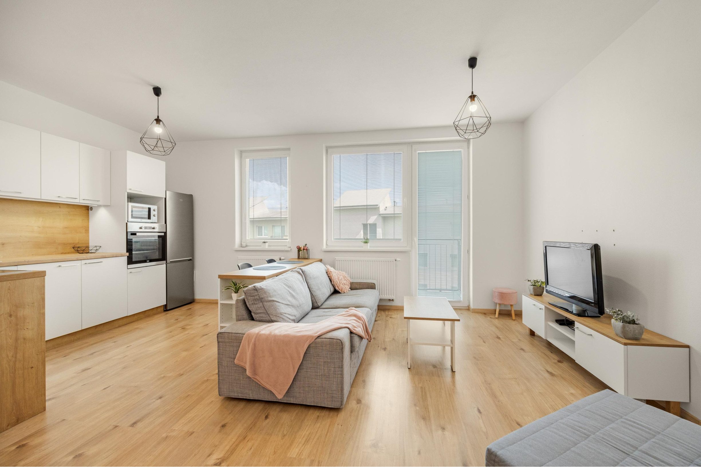 REZERVOVANÉ Krásny a moderný 1,5-izbový byt v Slovenskom Grobe