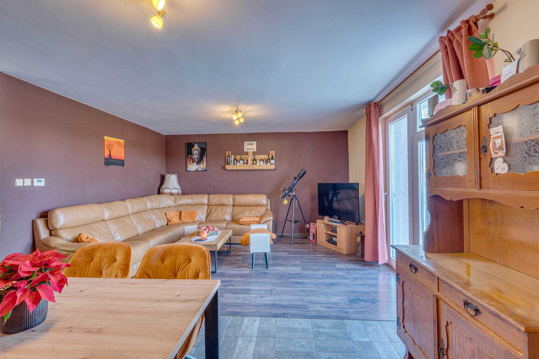 REZERVOVANÉ 5-izbový Rodinný Dom Na predaj - Trstice