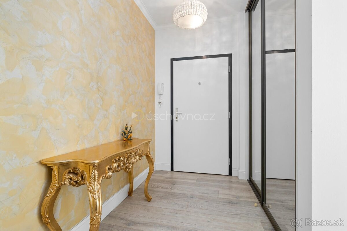 Na predaj luxusný 3-izbový byt s veľkou terasou v Bratislave-Slnečnice.