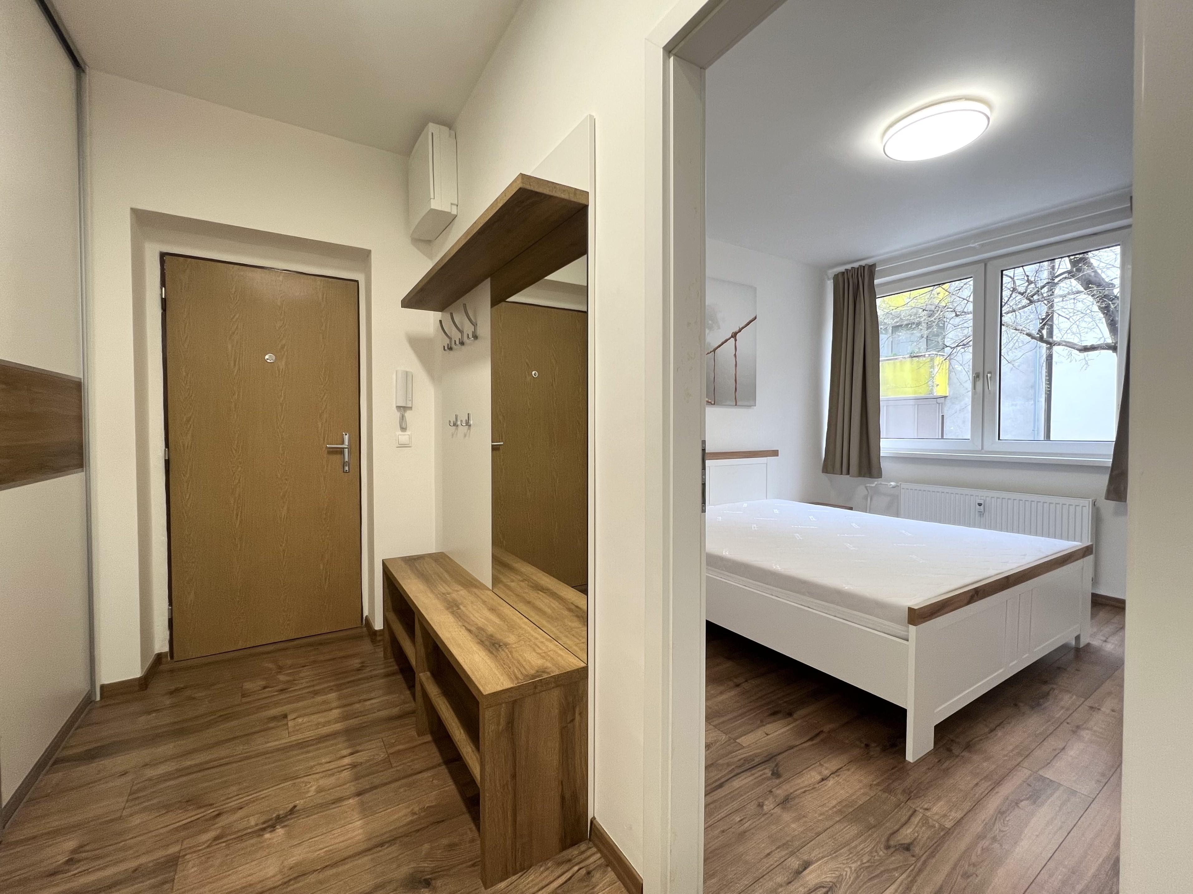 Exkluzívny 3-izbový byt s veľkou terasou v srdci Starého Mesta – Kozia ulica