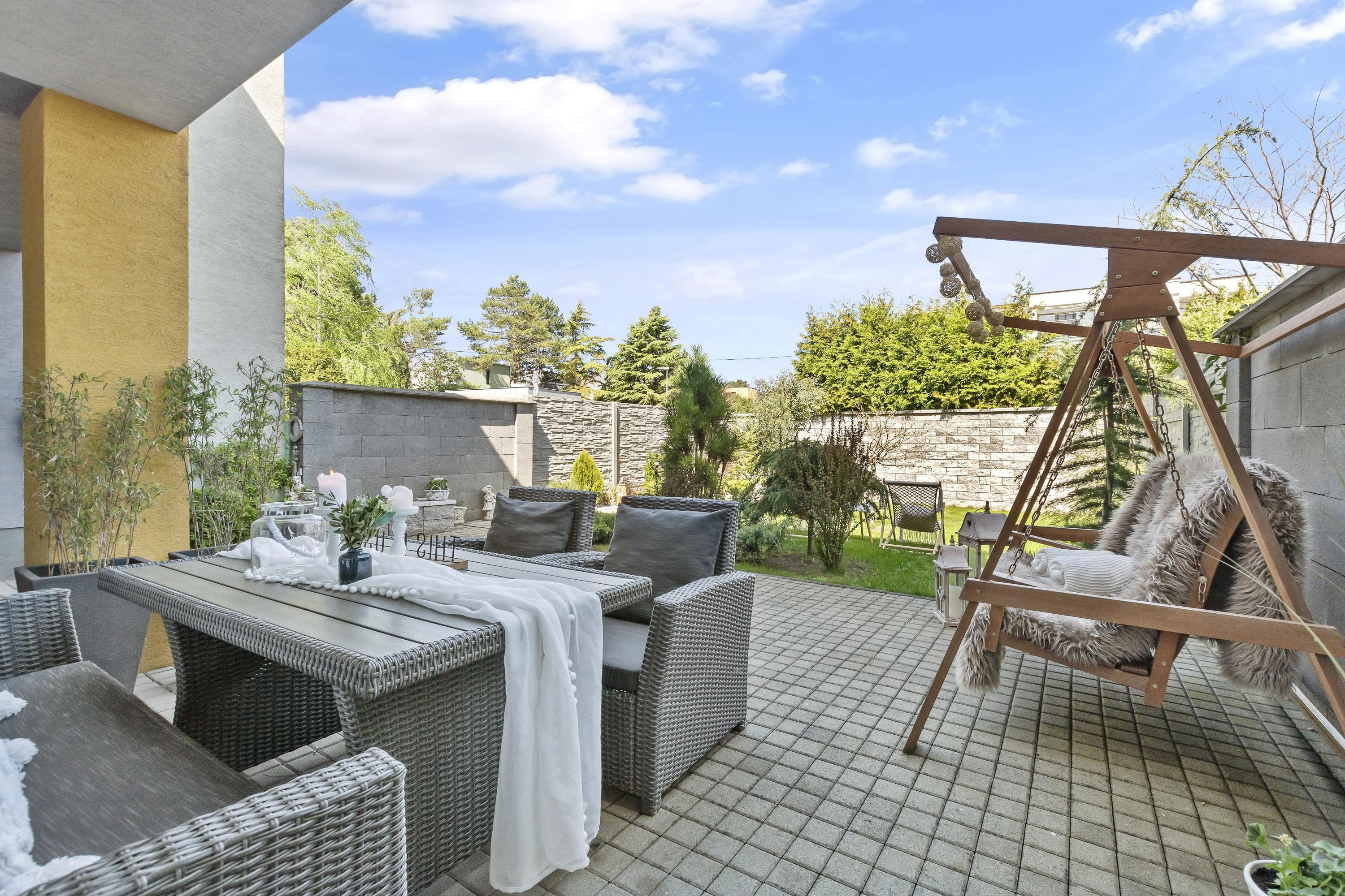 SENEC- NA PREDAJ 4.izb. RD, Slnečné jazerá JUH