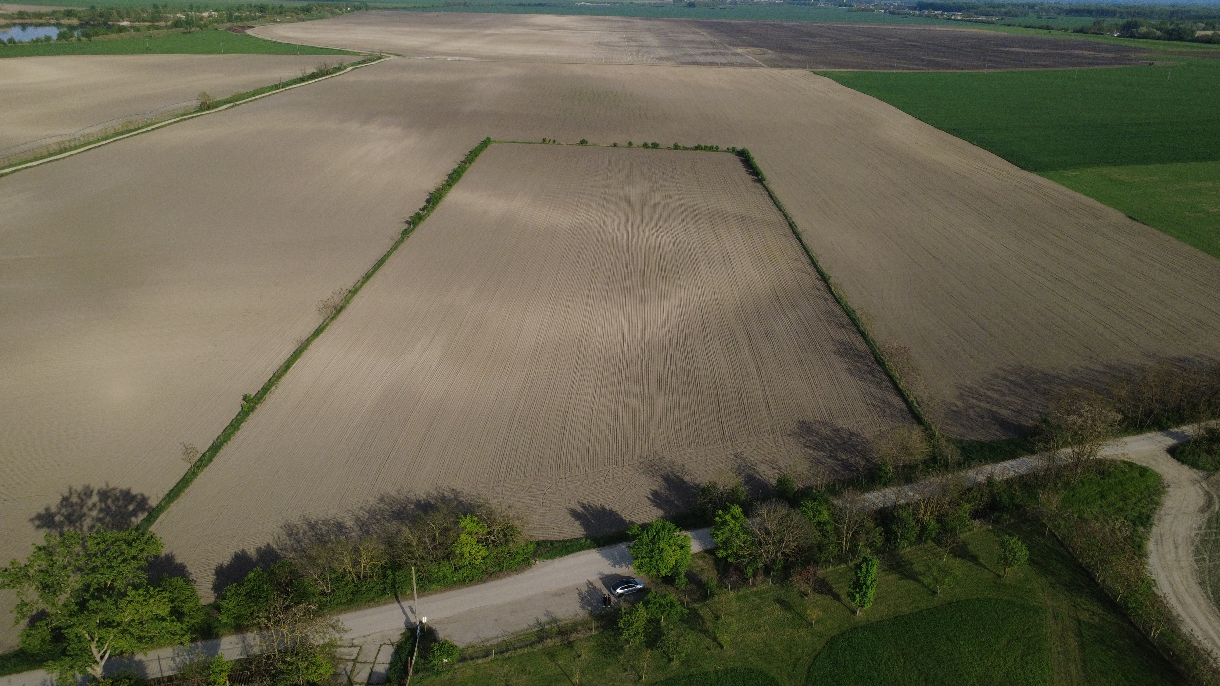 Rozľahlý pozemok na predaj v obci Kostolná pri Dunaji