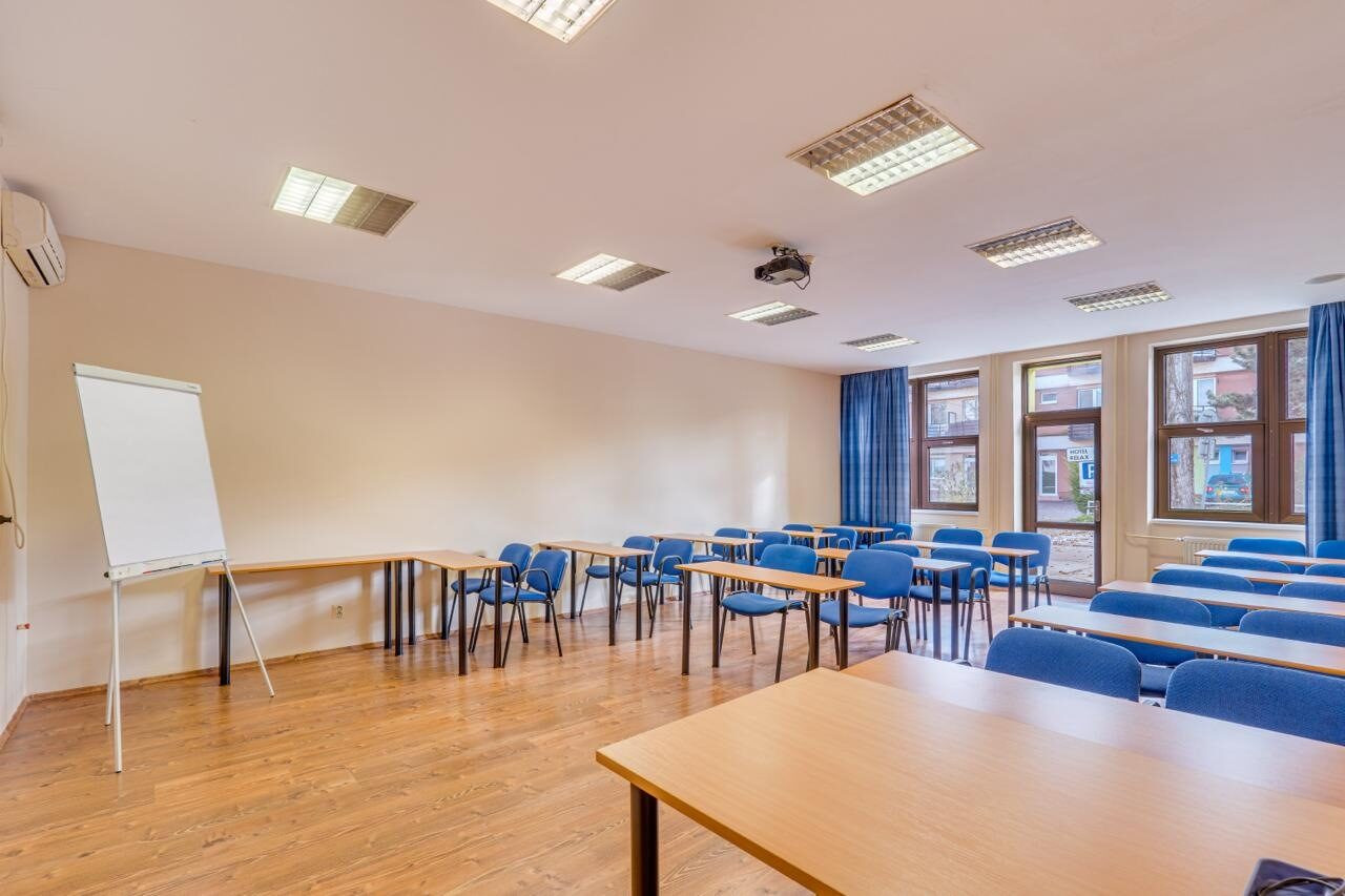 NA PREDAJ -EXLUZÍVNA INVESTIČNÁ PRÍLEŽITOSŤ V SRDCI  SLNEČNÝCH JAZIER