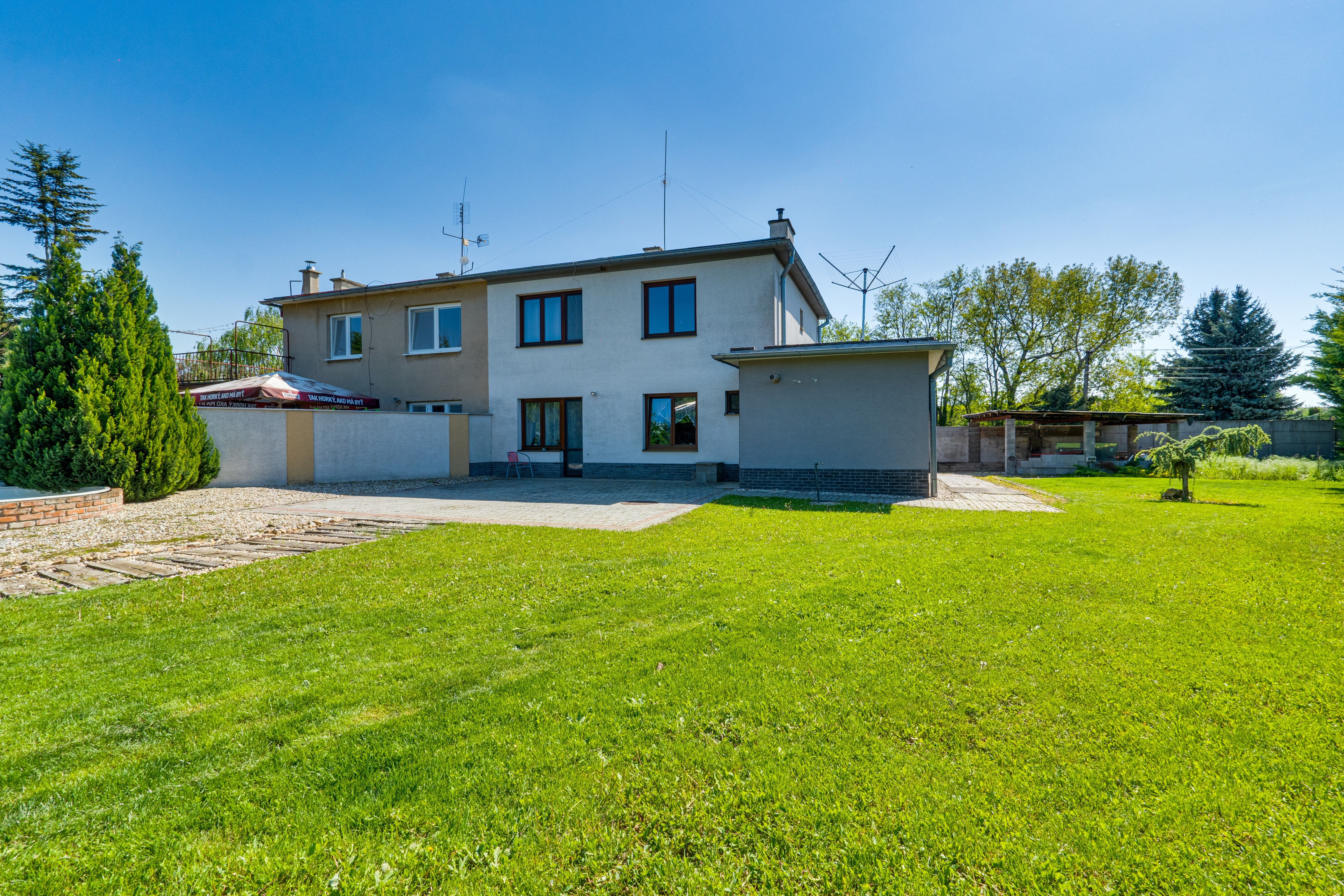 ,, Znížená cena " Wealth Group | ponúka ,, Exkluzivný 4 - izbový rodinný dom " - Zemianské Sady okr.Galanta