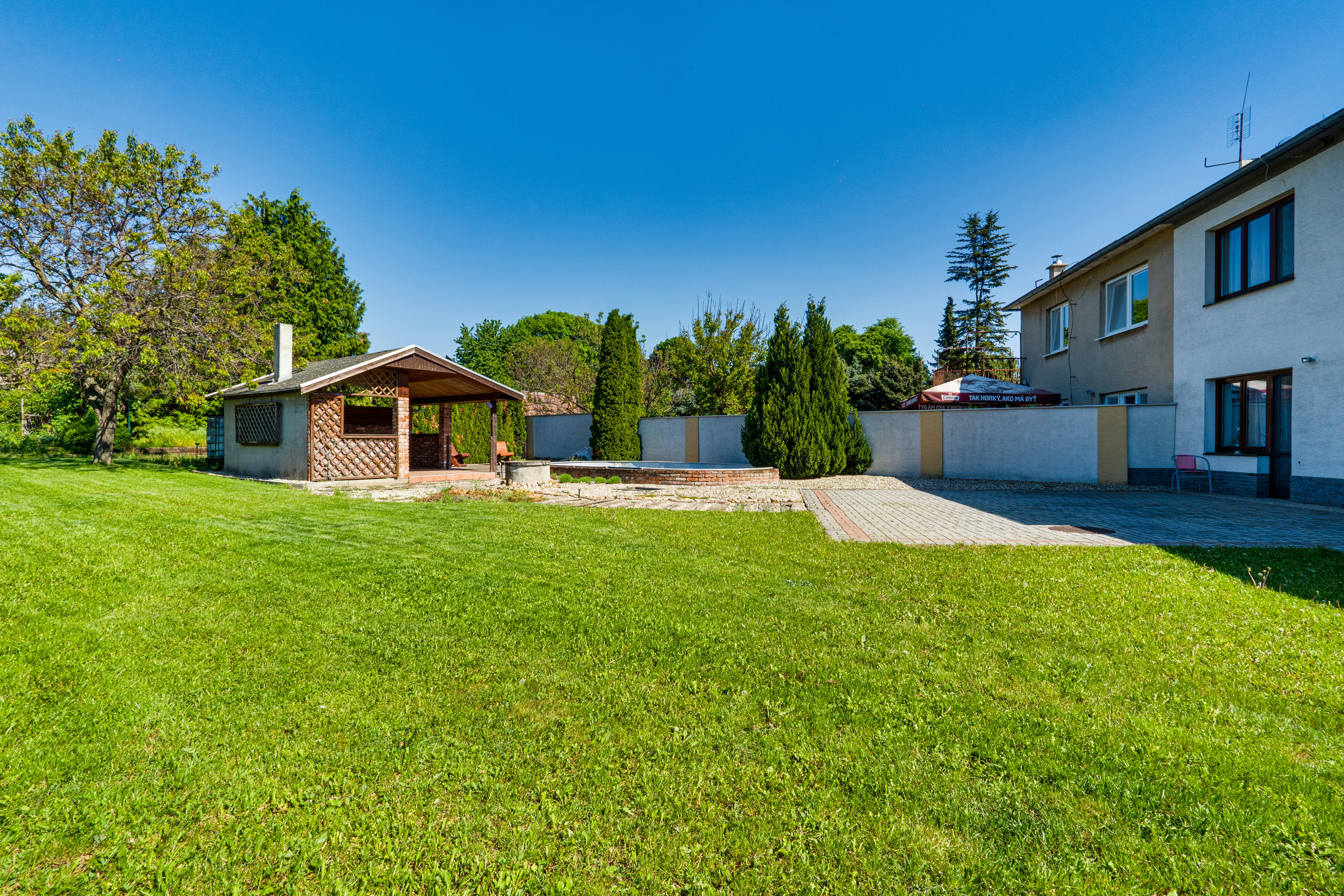 ,, Znížená cena " Wealth Group | ponúka ,, Exkluzivný 4 - izbový rodinný dom " - Zemianské Sady okr.Galanta