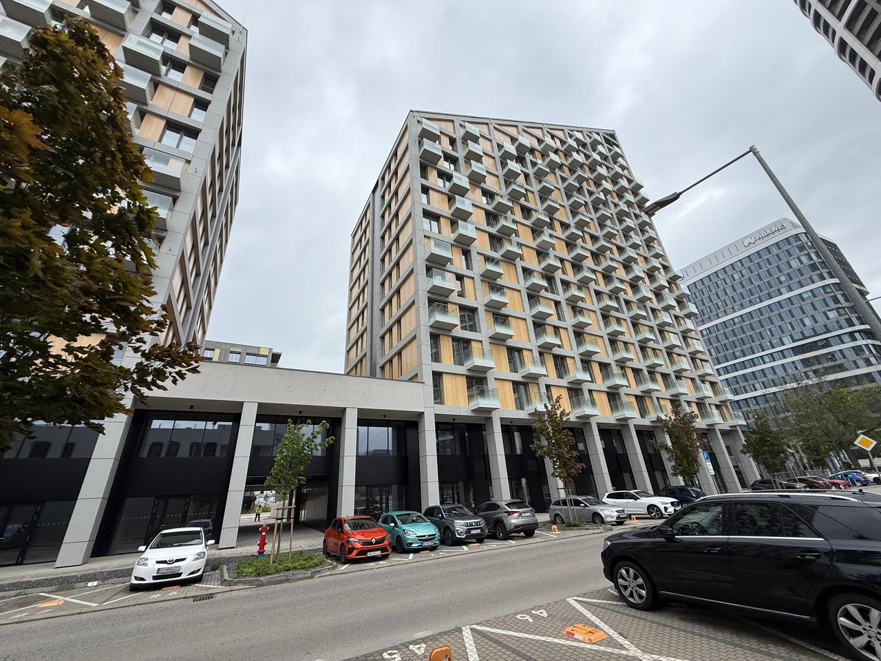 METROPOLIS na PREDAJ moderný 2-izbový apartmán, Bottova ul., Bratislava – Staré Mesto