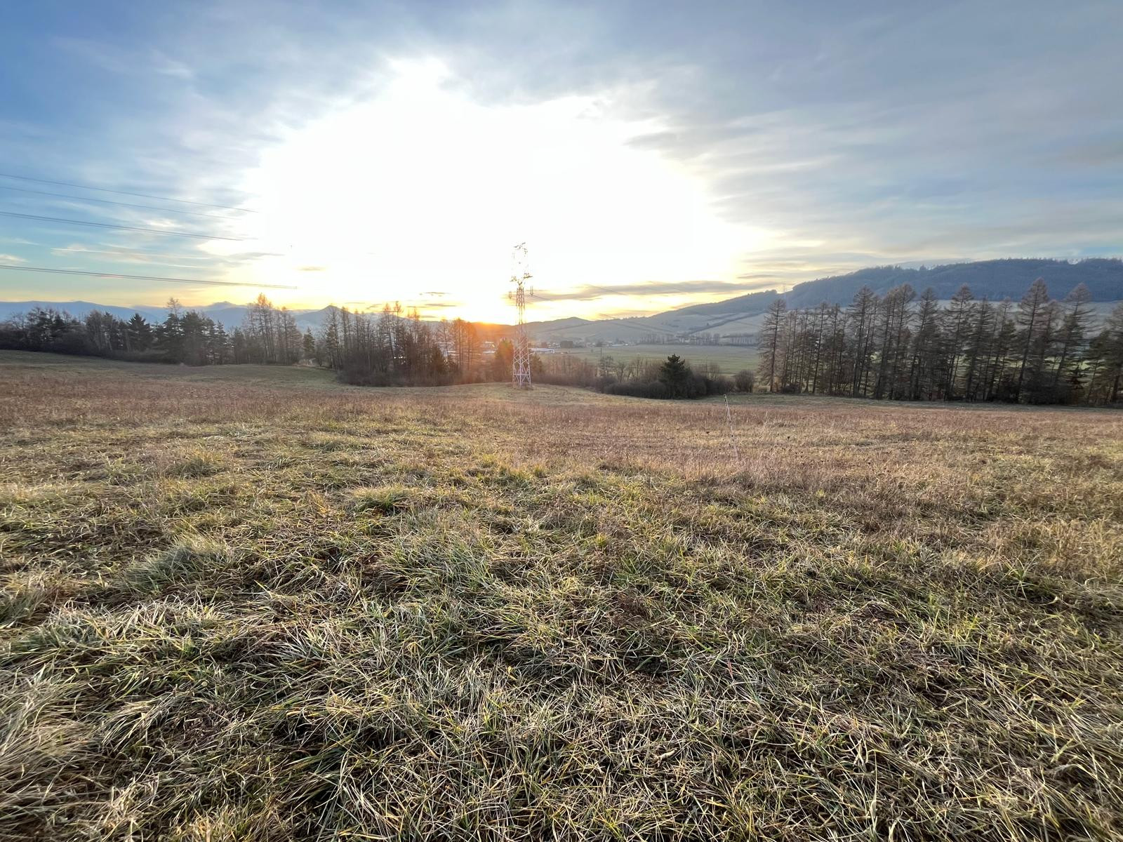 Wealth Group | ponúka na predaj slnečný pozemok ,, Kľače - okr.Žilina "