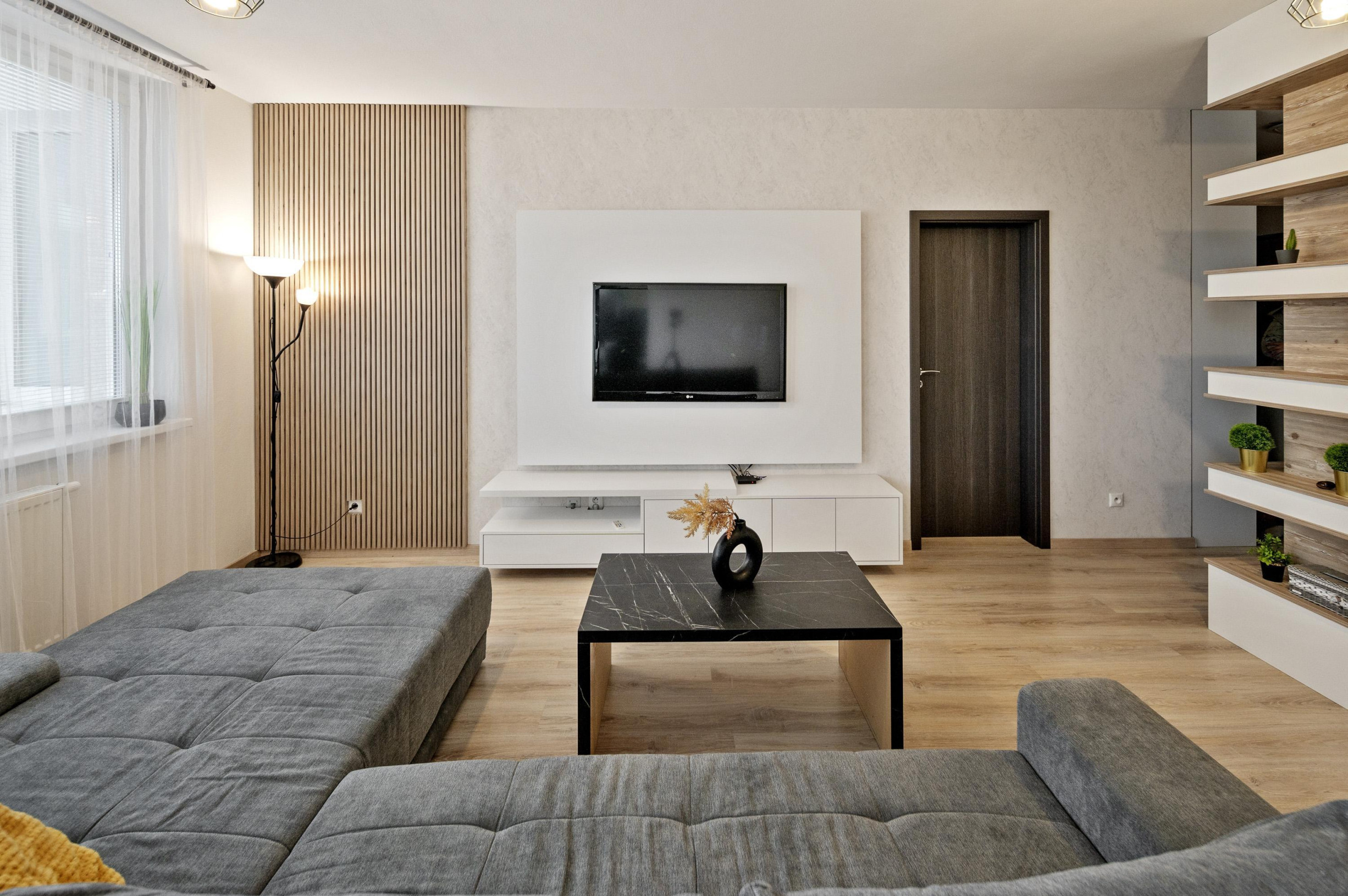 Krásny moderný 2-izbový byt v novostavbe s parkovacím státim na predaj – Slovenský Grob