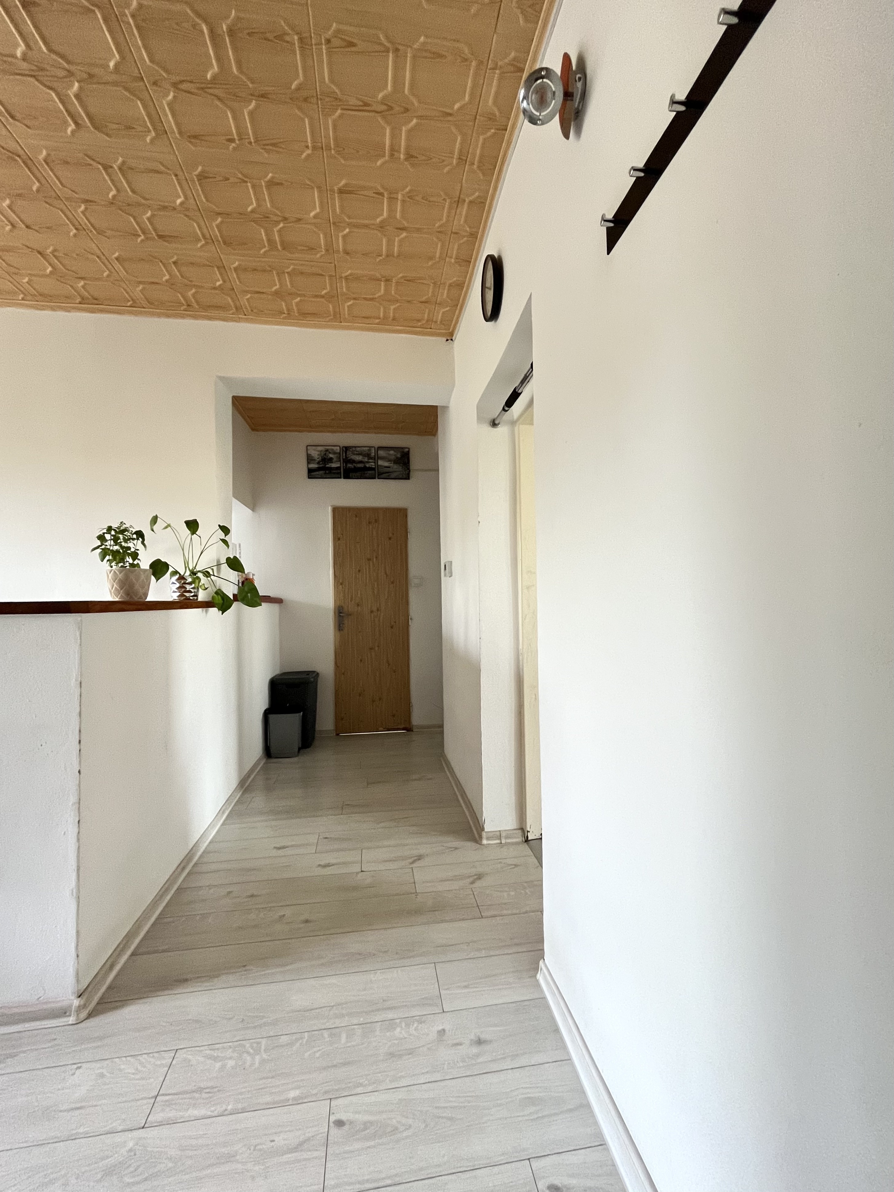 Wealth Group | Exkluzívne ponúka 3-izbový 71,2 m2 - tehlový byt s garážou, vlastnou záhradou - Šalgočka, okr.Galanta