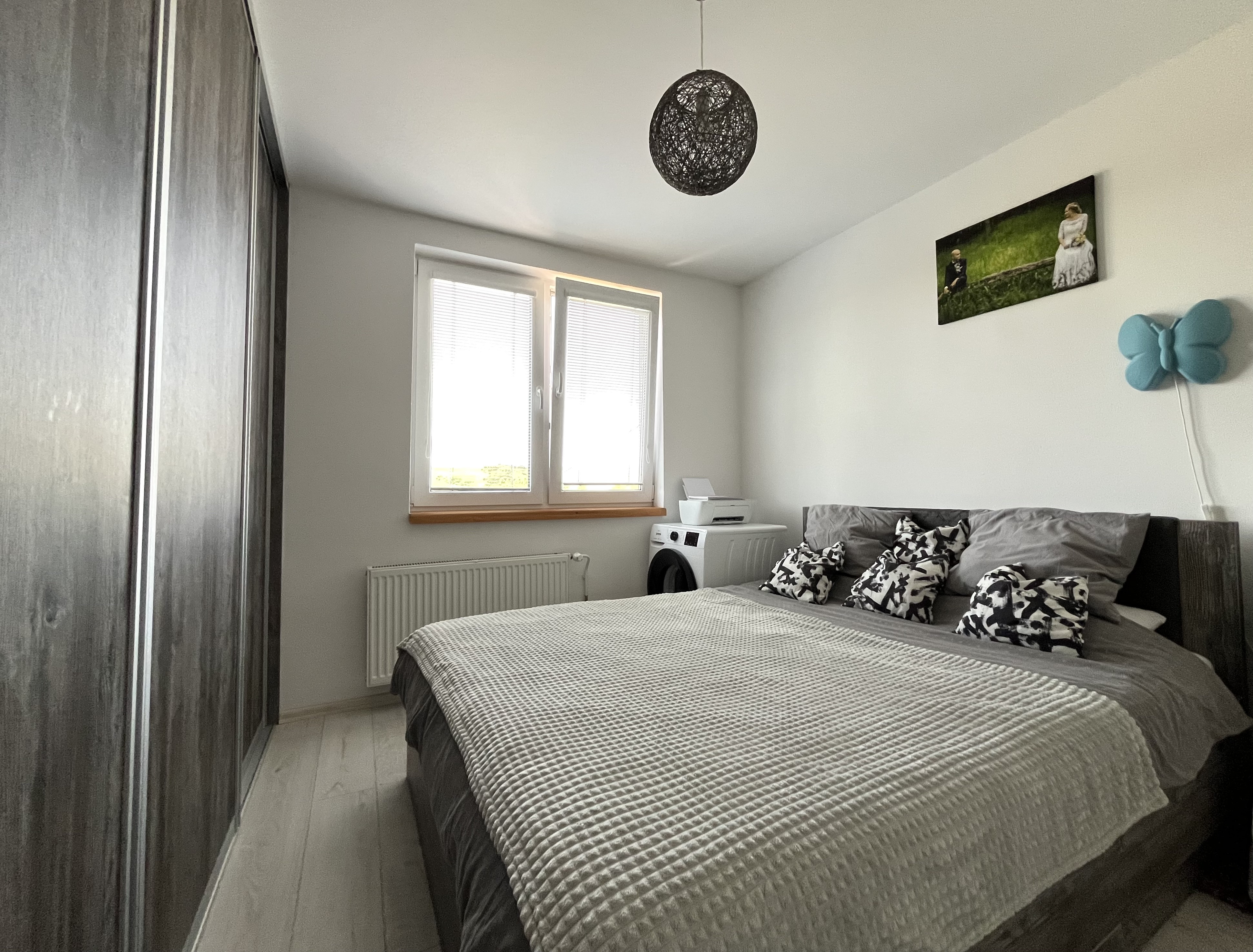 Wealth Group | Exkluzívne ponúka 3-izbový 71,2 m2 - tehlový byt s garážou, vlastnou záhradou - Šalgočka, okr.Galanta