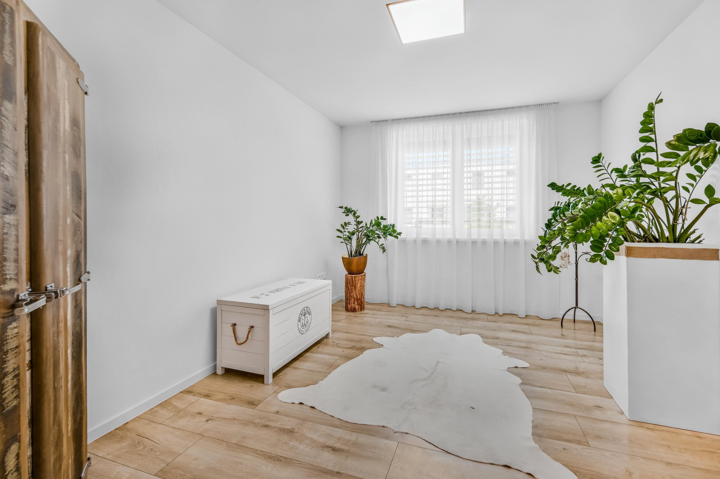 NA PREDAJ unikátny, samostatný 4-iz Rodinný dom priamo v DS