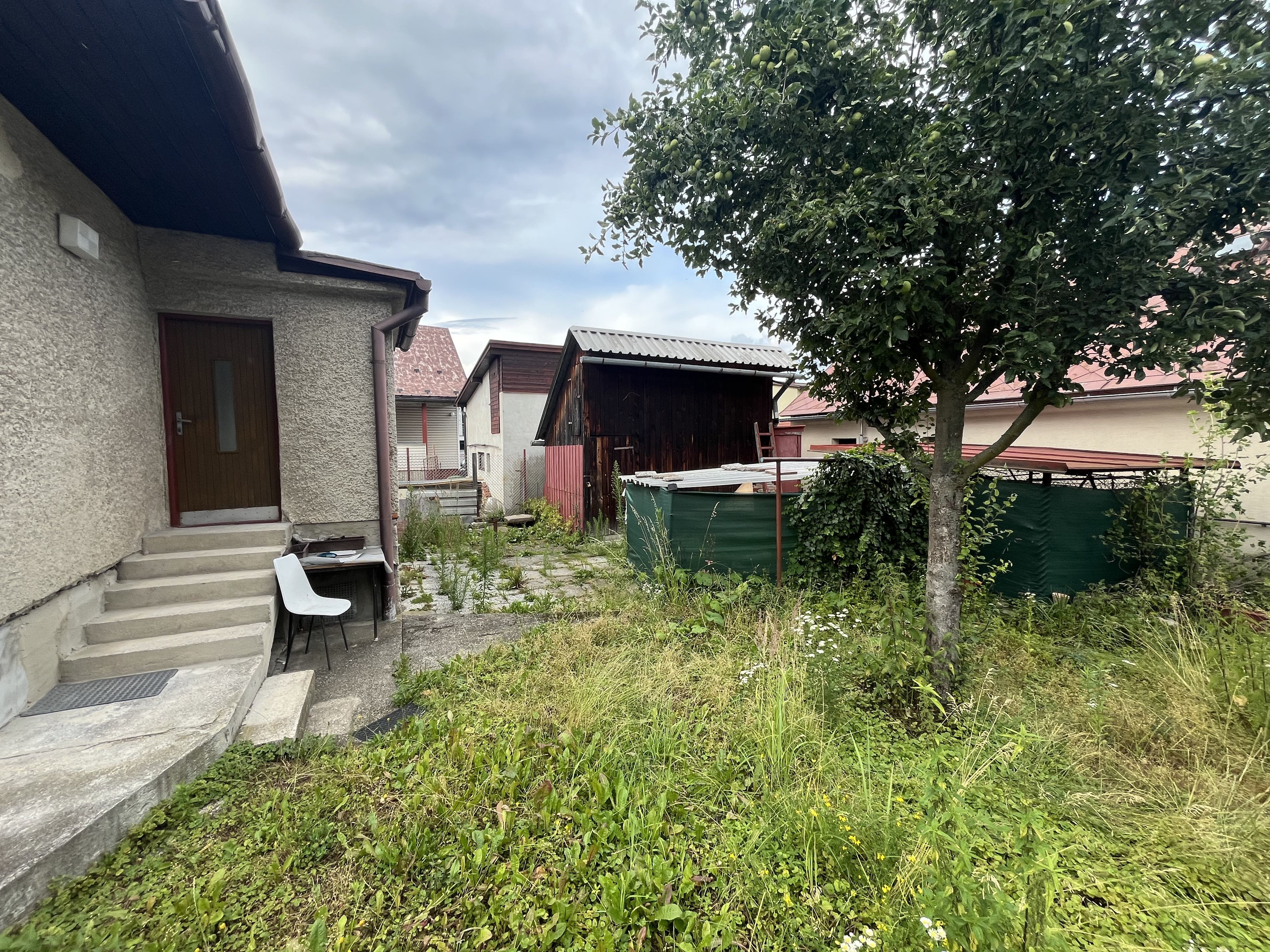 Wealth | Group - ponúka na predaj menší víkendový dom v Rudinke, okr.Kysucké Nové Mesto