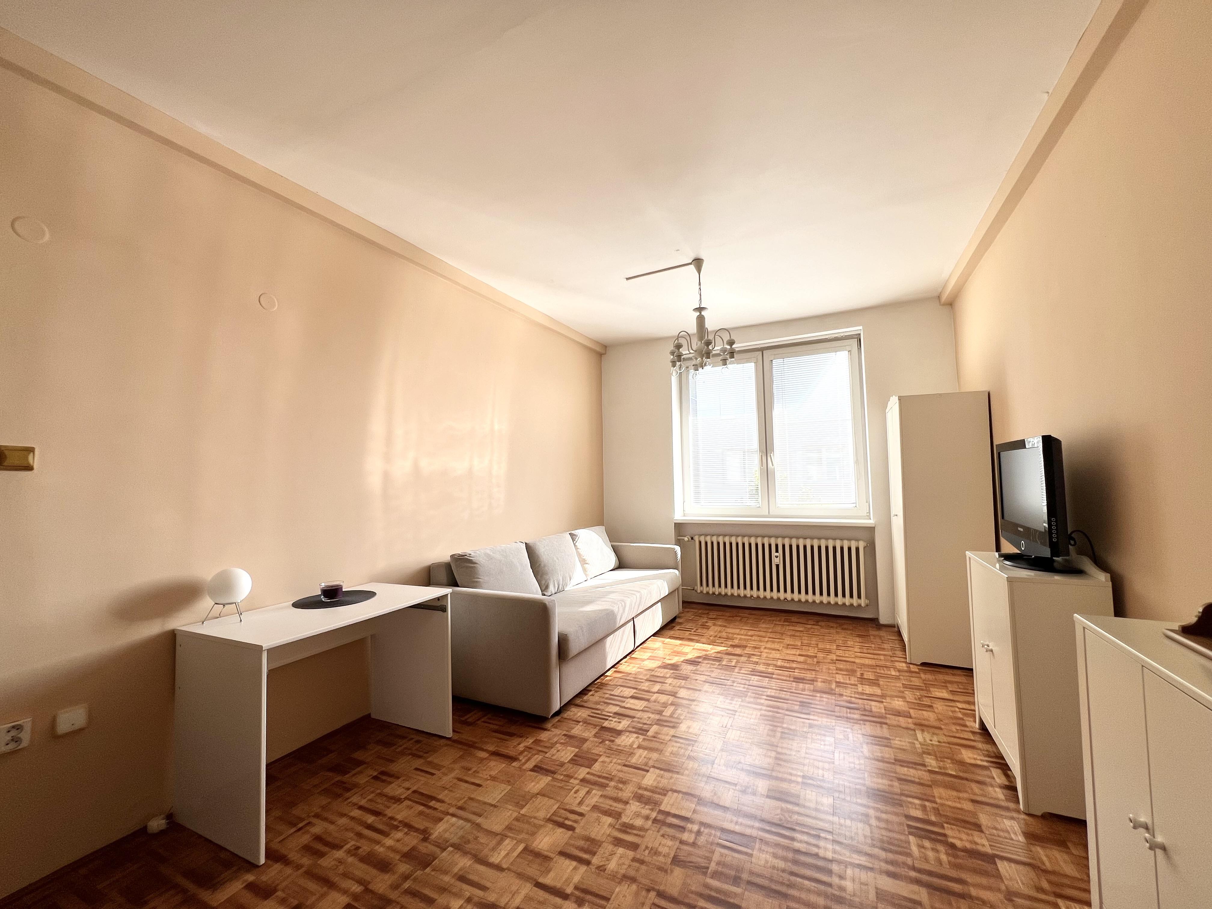 NA PRENÁJOM - krásny 2. izbový byt v srdci mesta