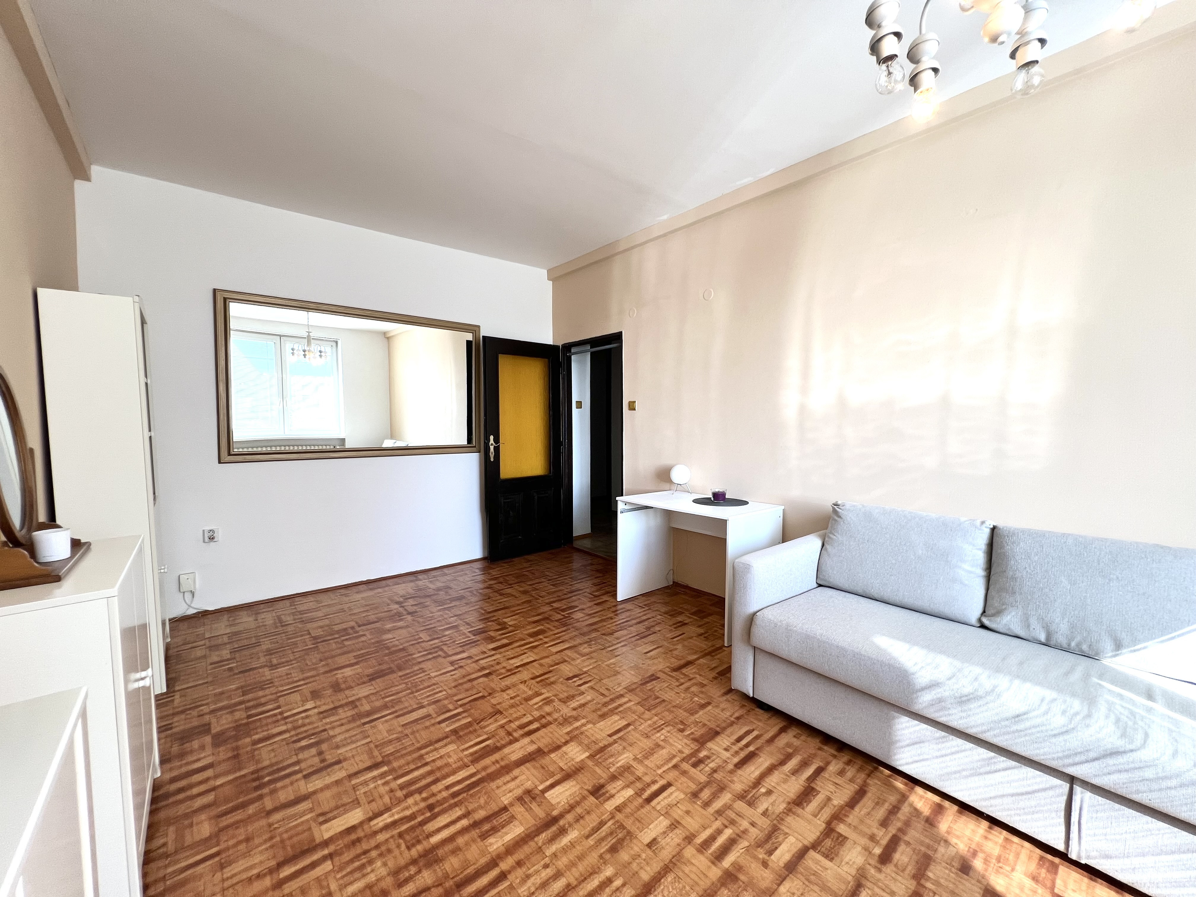 NA PRENÁJOM - krásny 2. izbový byt v srdci mesta