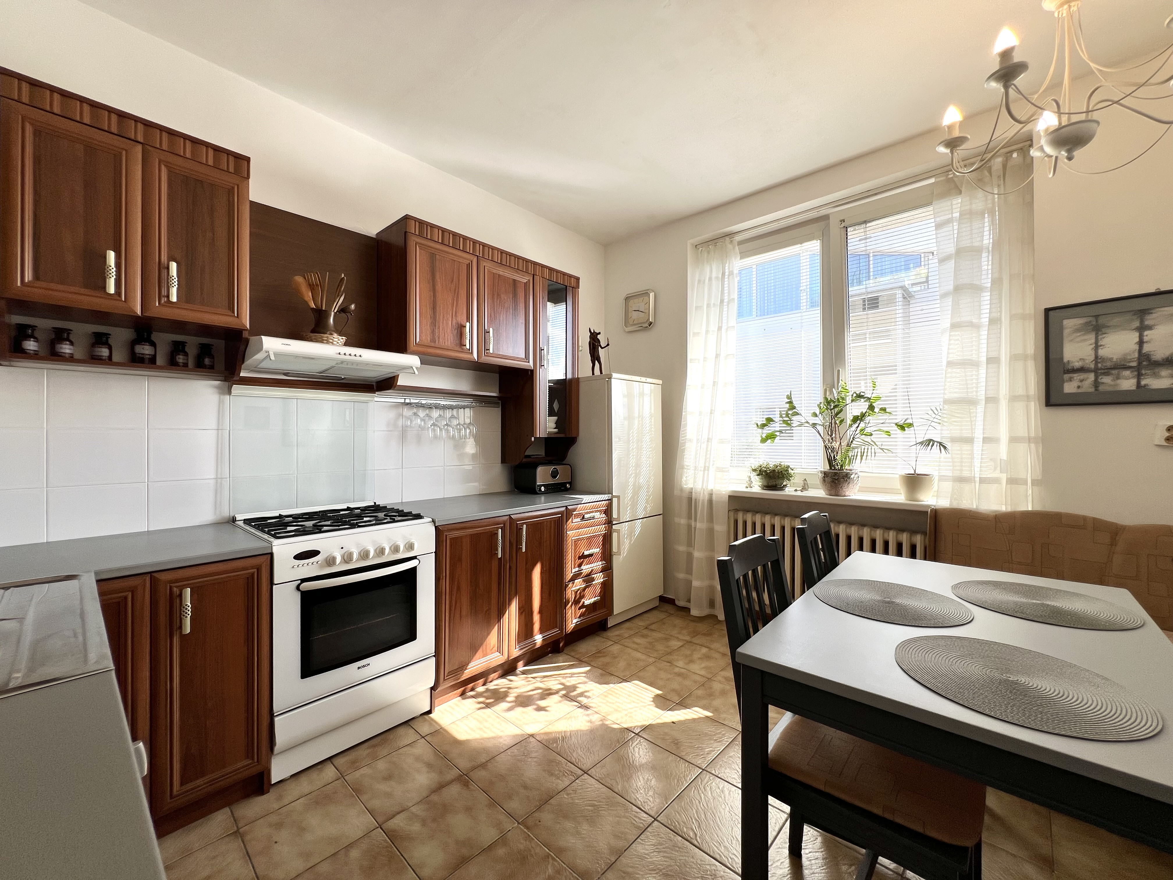 NA PRENÁJOM - krásny 2. izbový byt v srdci mesta