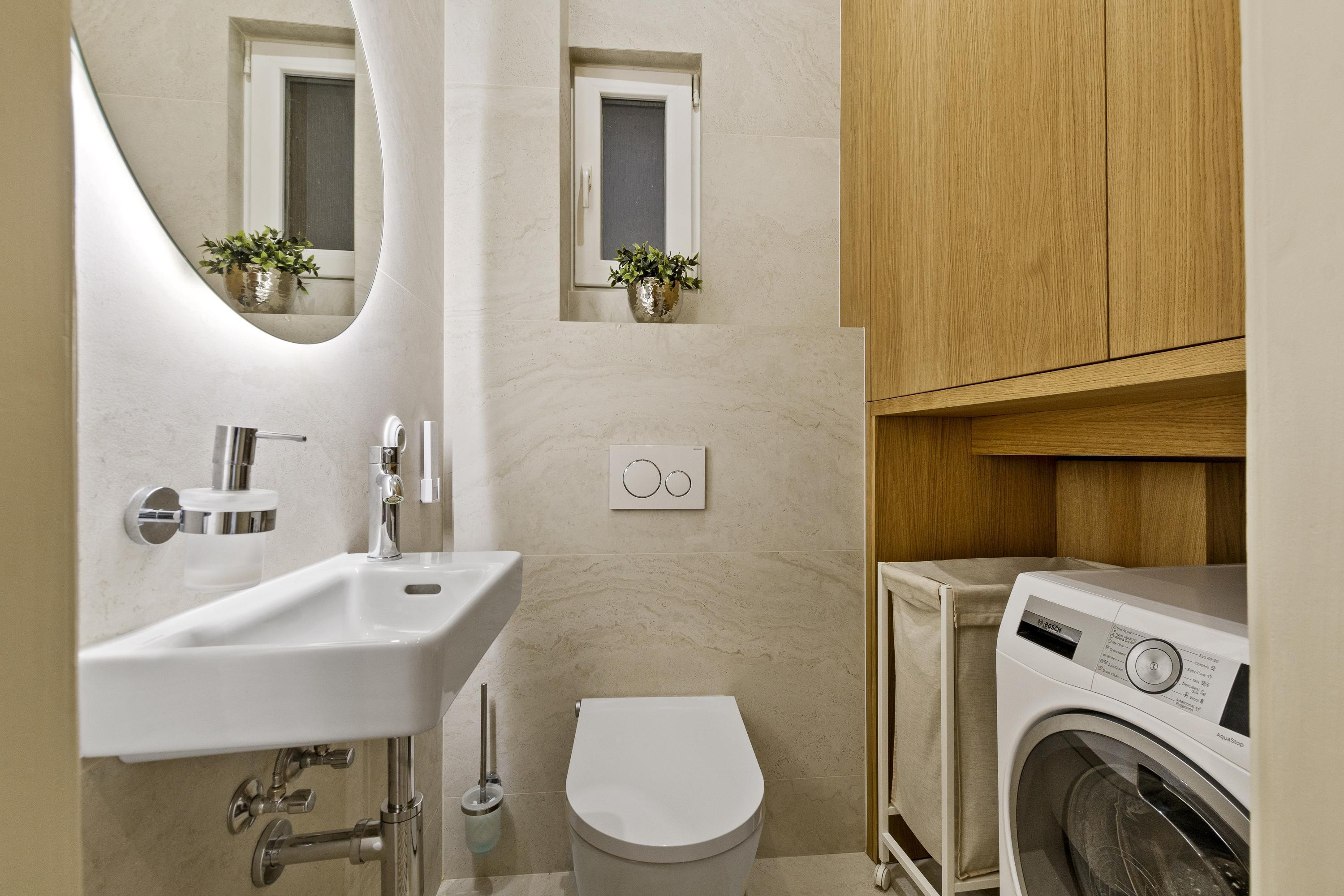 REZERVOVANÉ! Na PREDAJ: 3 izbový dizajnový byt (104 m2) s dušou v Starom Meste – Heydukova, Bratislava