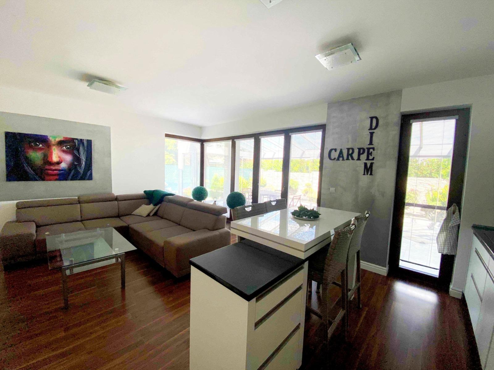 Na prenájom exluzivný 2 izbový byt v Hrubej Borši