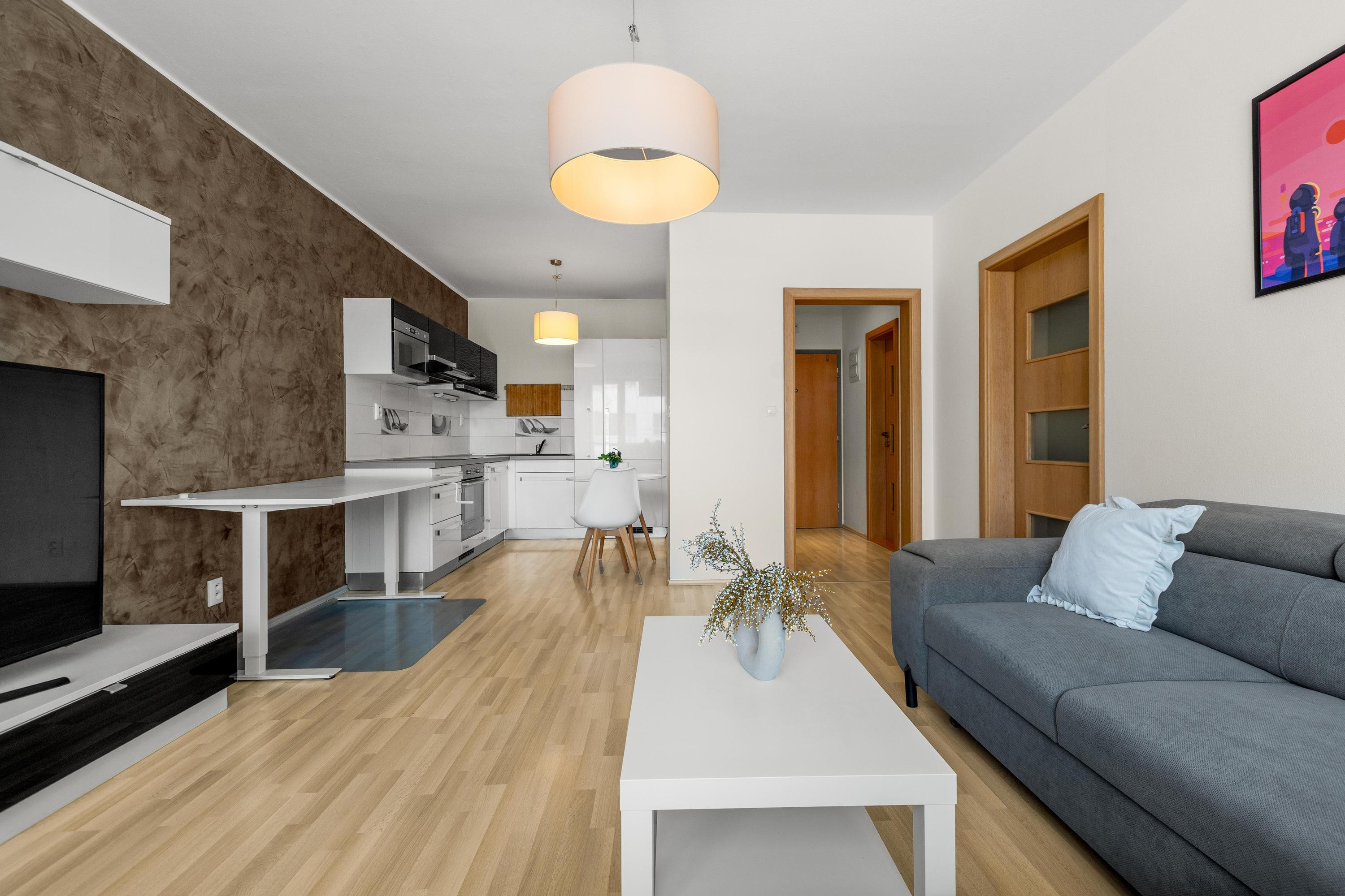 Na predaj 2-izbový byt s terasou v centre Senca – Lichnerova ulica