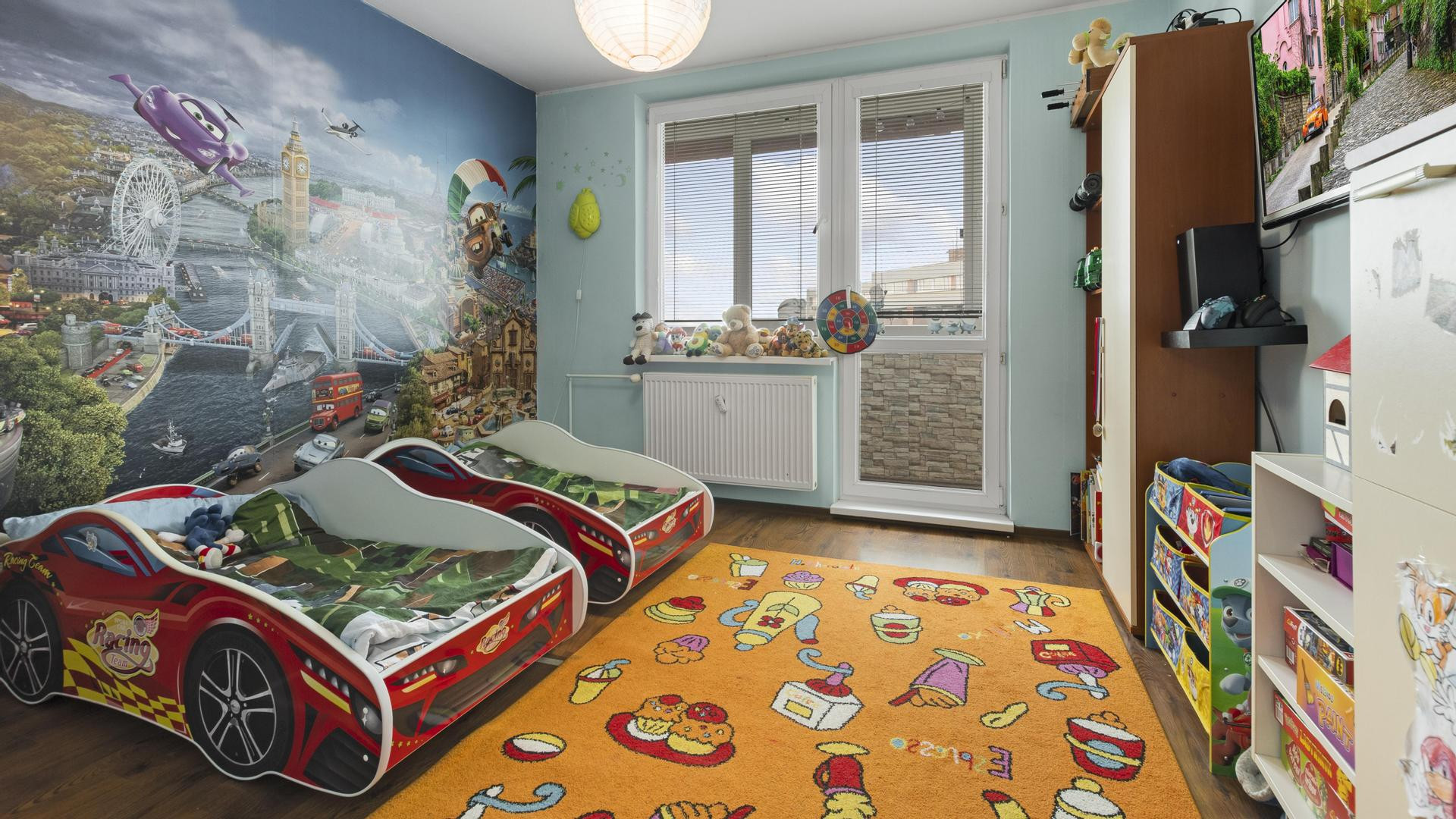 Priestranný 3-izbový byt v Senci na predaj, Kysucká ulica