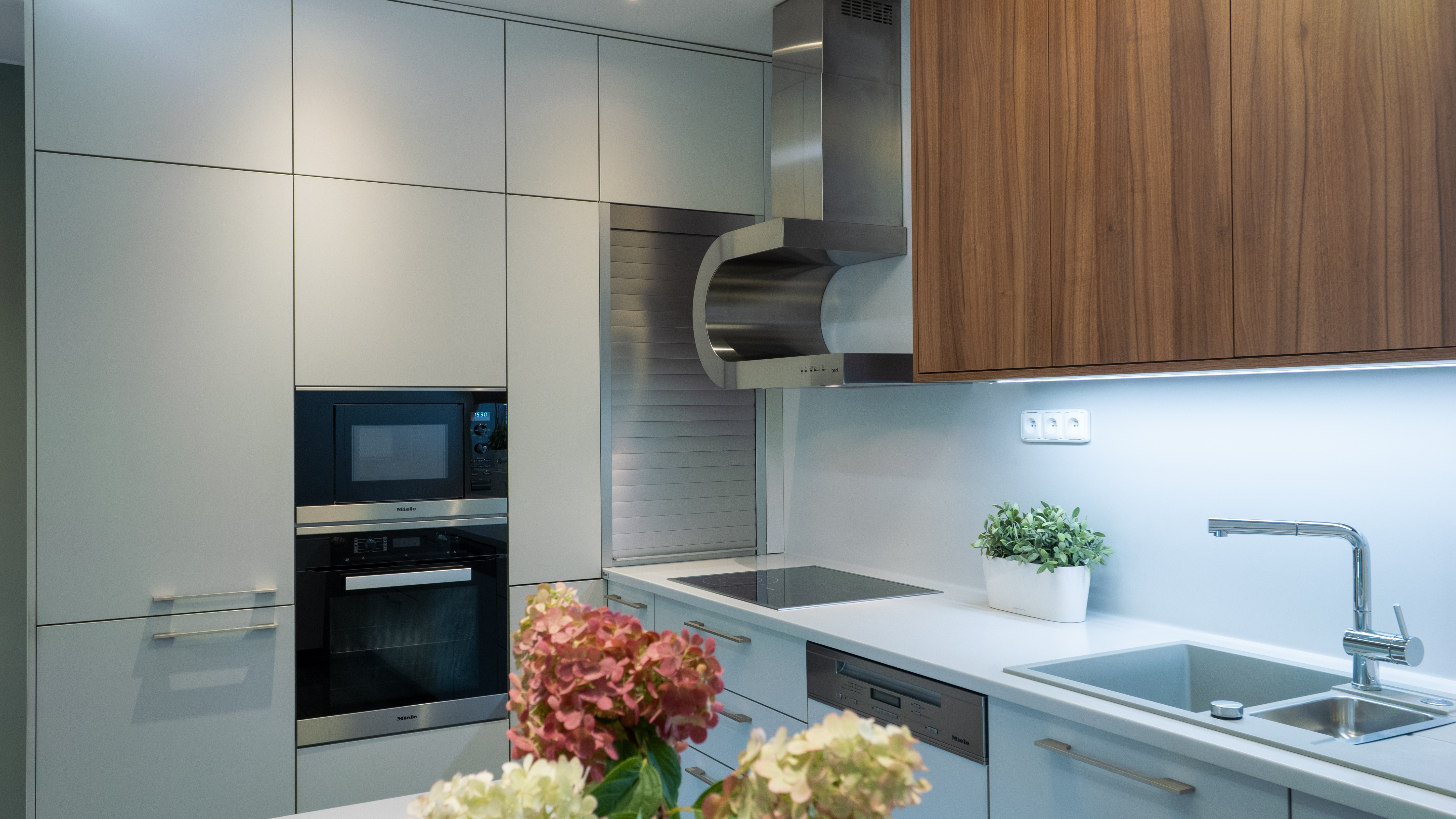 Exkluzívne na PREDAJ: Priestranný 4-podlažný rodinný dom (183 m2) v obľúbenej lokalite Ľudová štvrť, Pohronská ulica, Bratislava – Nové Mesto