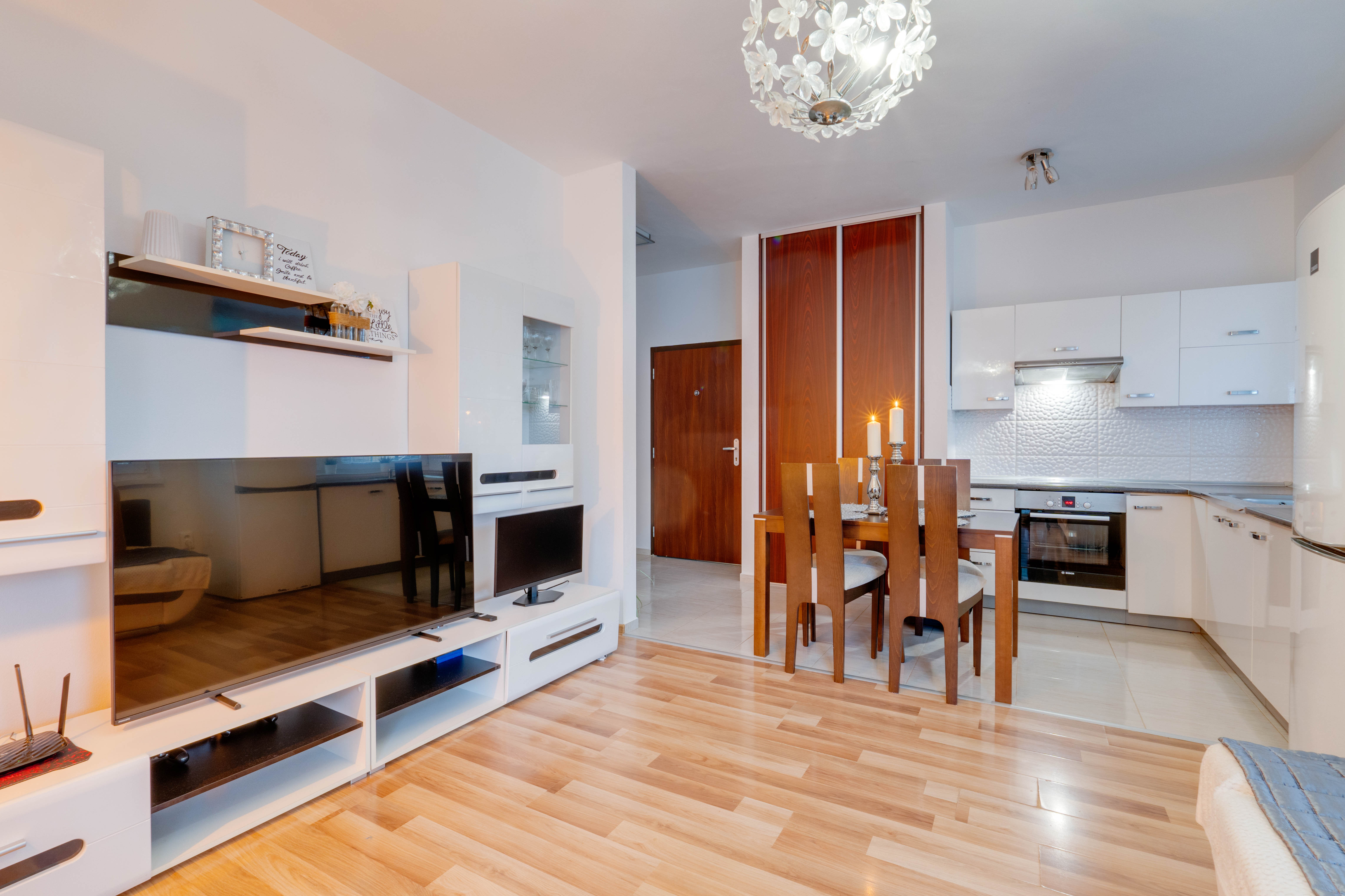 Na predaj 2 izbový byt v Senci