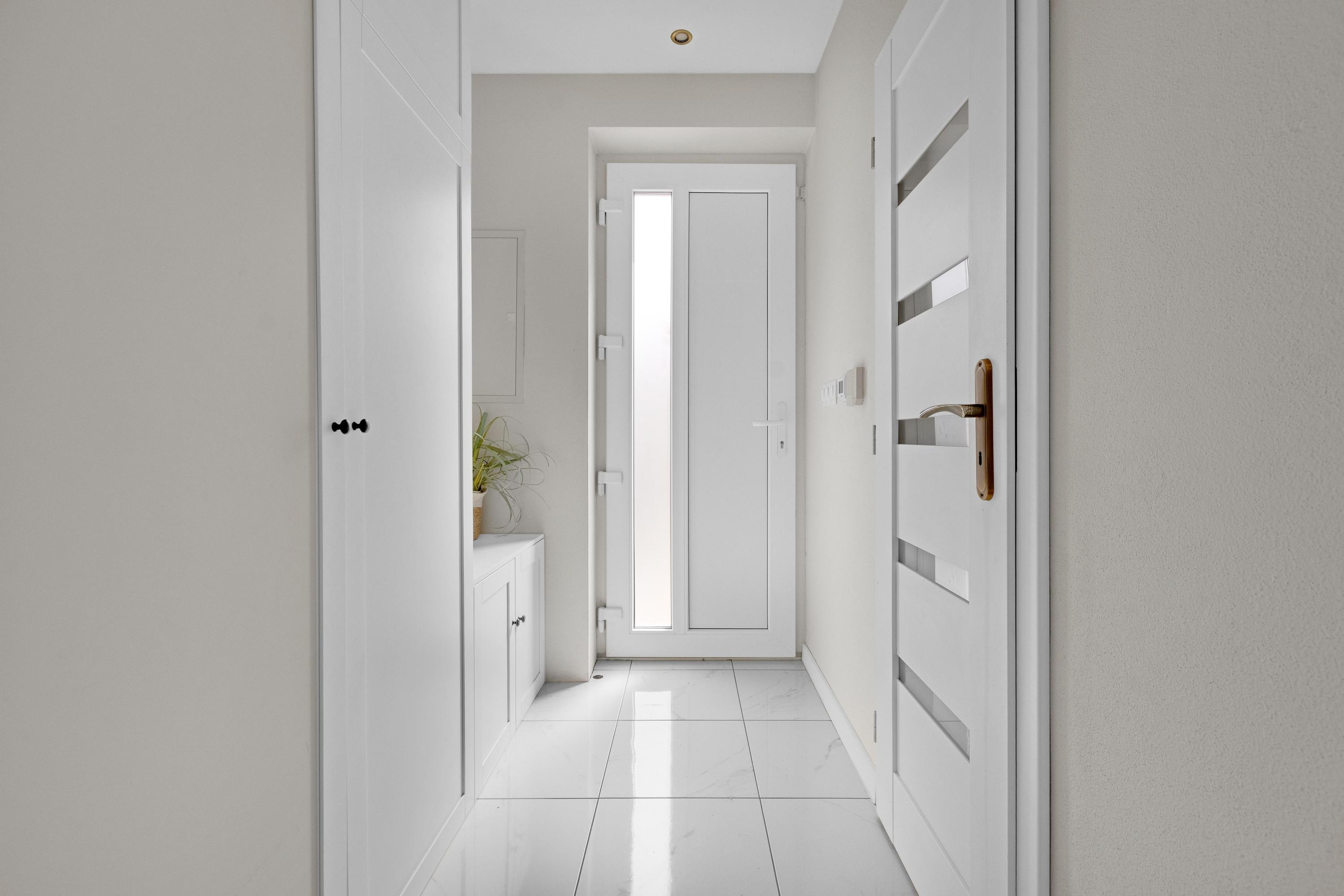 REZERVOVANÝ!!! Jelka, okr. GA – NA PREDAJ NOVOSTAVBA – nízko nákladový 3 izbový, tehlový rodinný dom