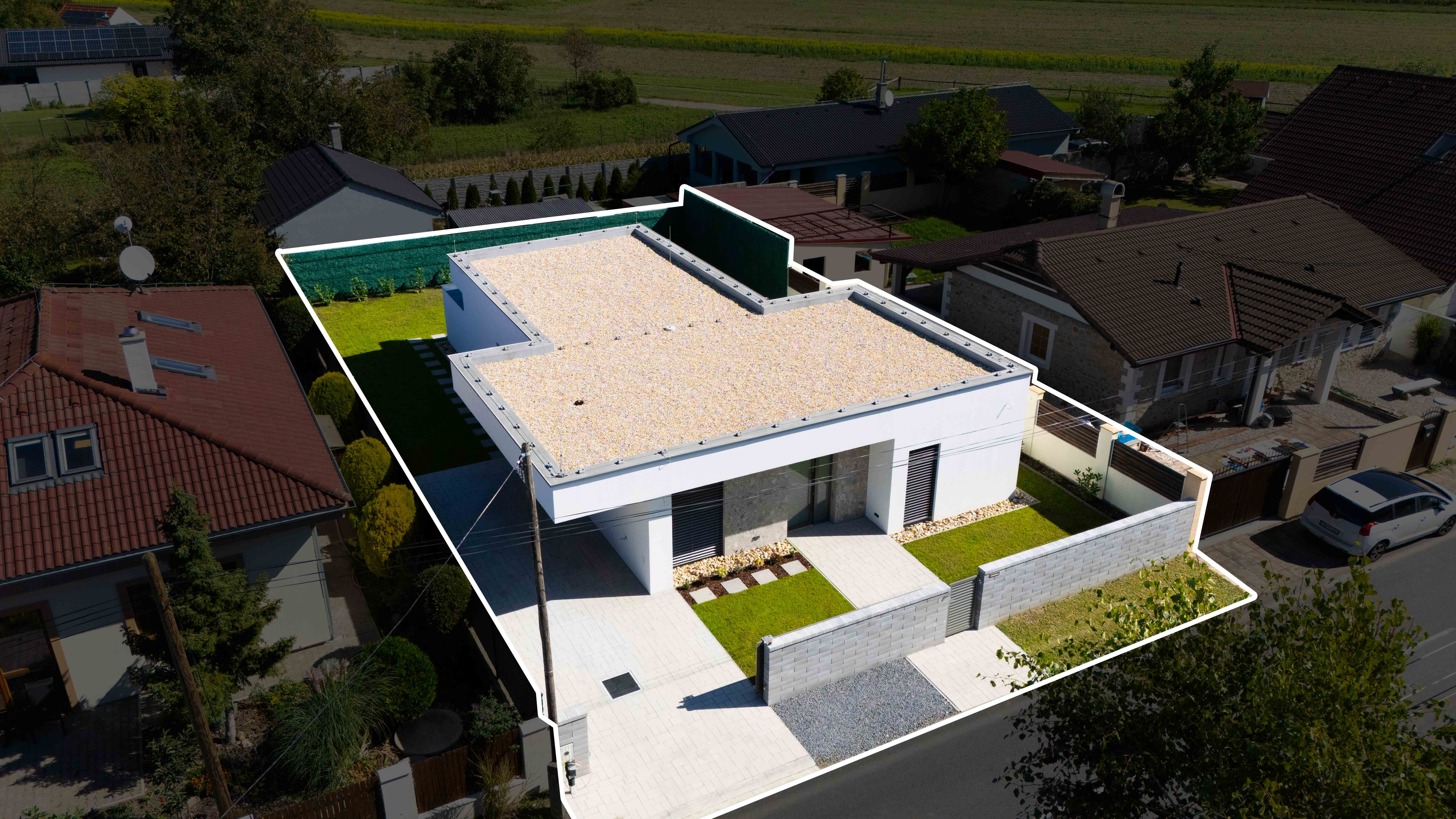 Tureň, okr. Senec – NA PREDAJ NOVOSTAVBA –  tehlový 4 izbový, samostatne stojací, nízkoenergetický rodinný dom