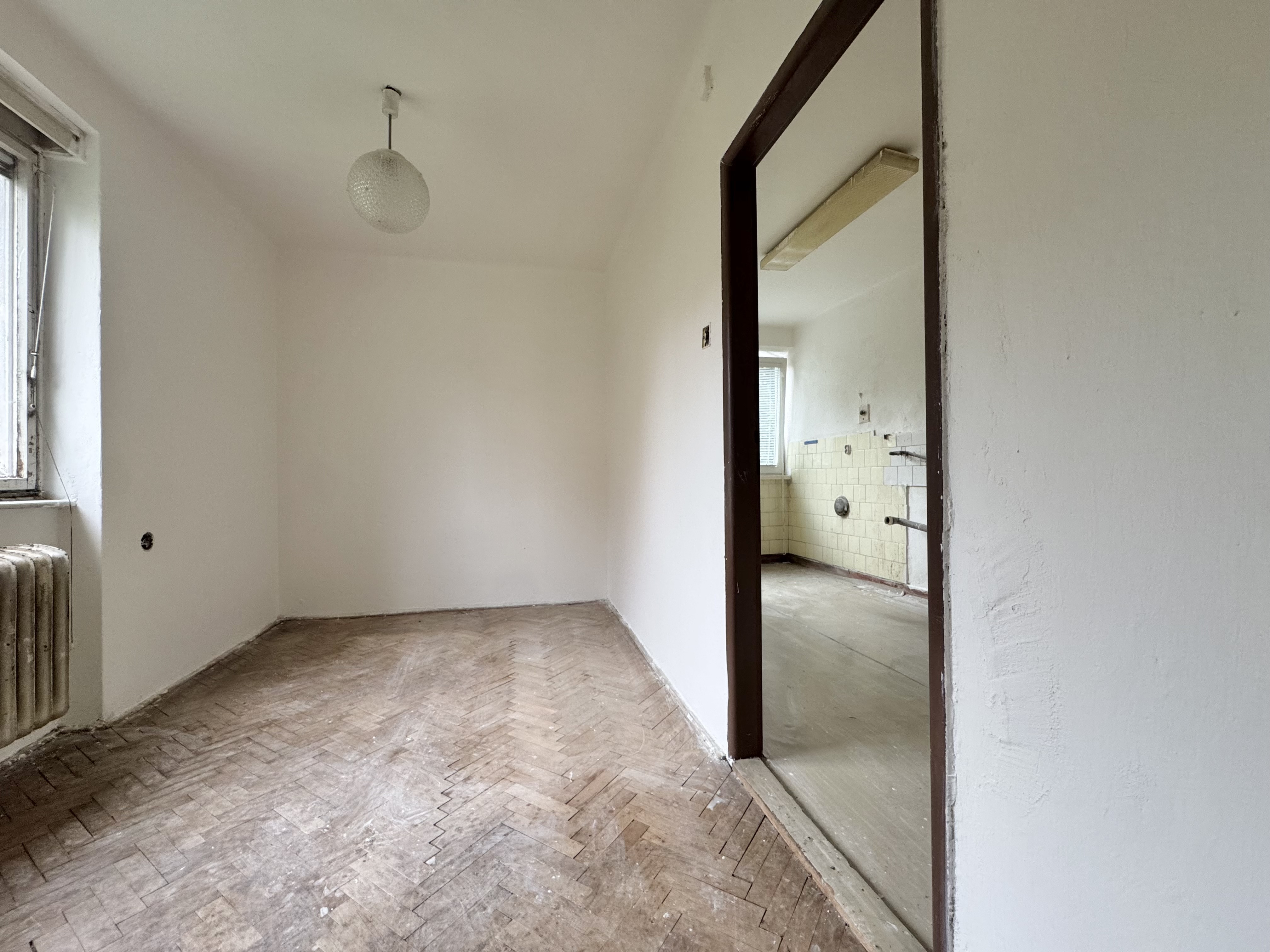 REZERVOVANÉ - Na predaj 3 izbový byt v tichej lokalite KNM