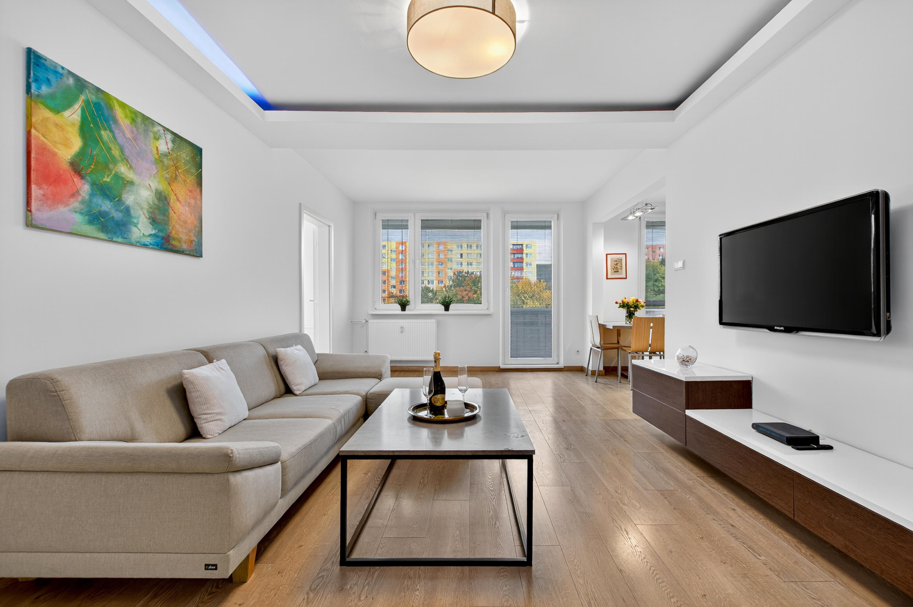 REZERVOVANÝ Na predaj priestranný 4-izbový byt v Bratislave-Dúbravka