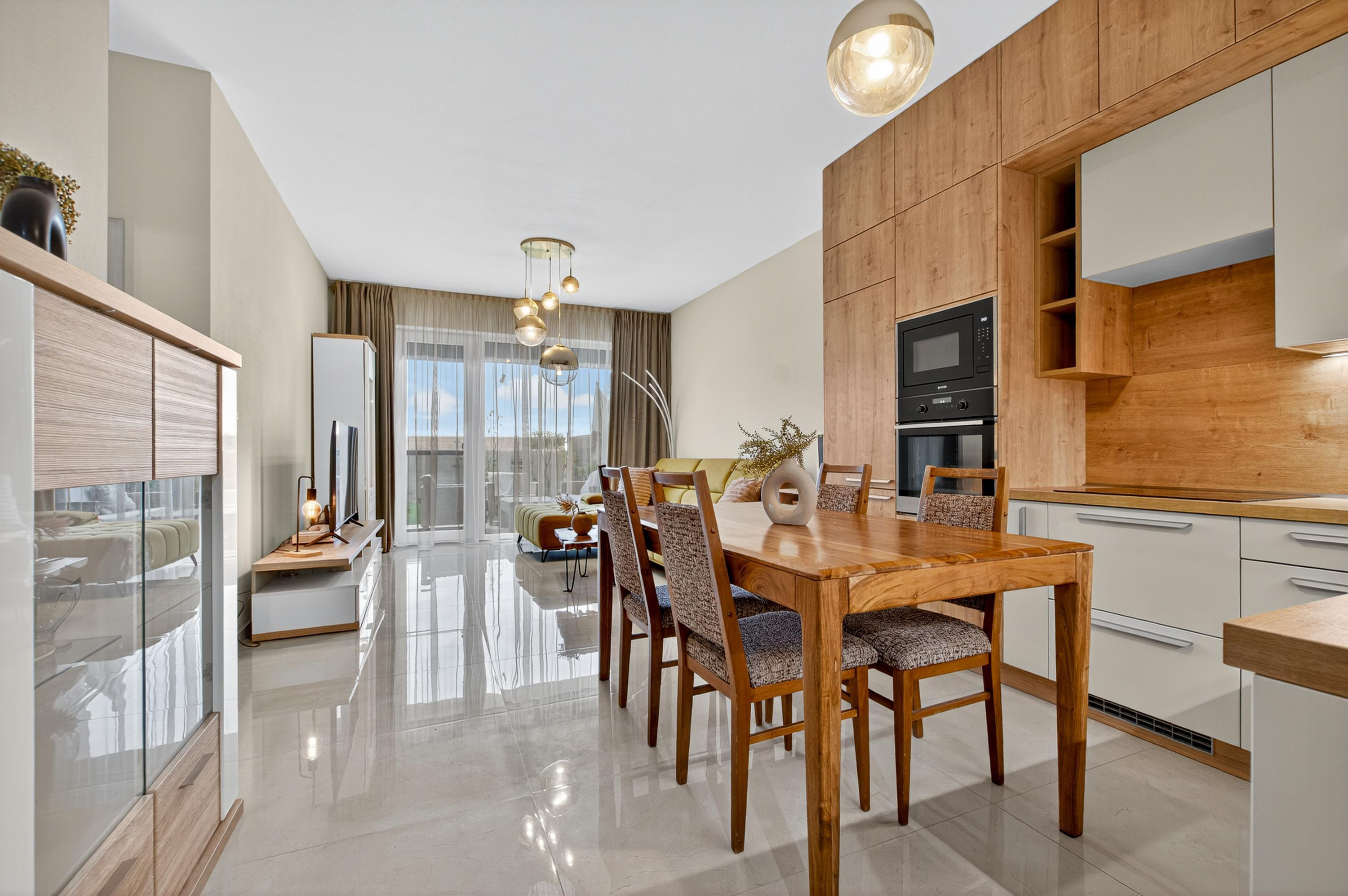 Na predaj 3-izbový byt so záhradkou a vlastným parkovacím miestom