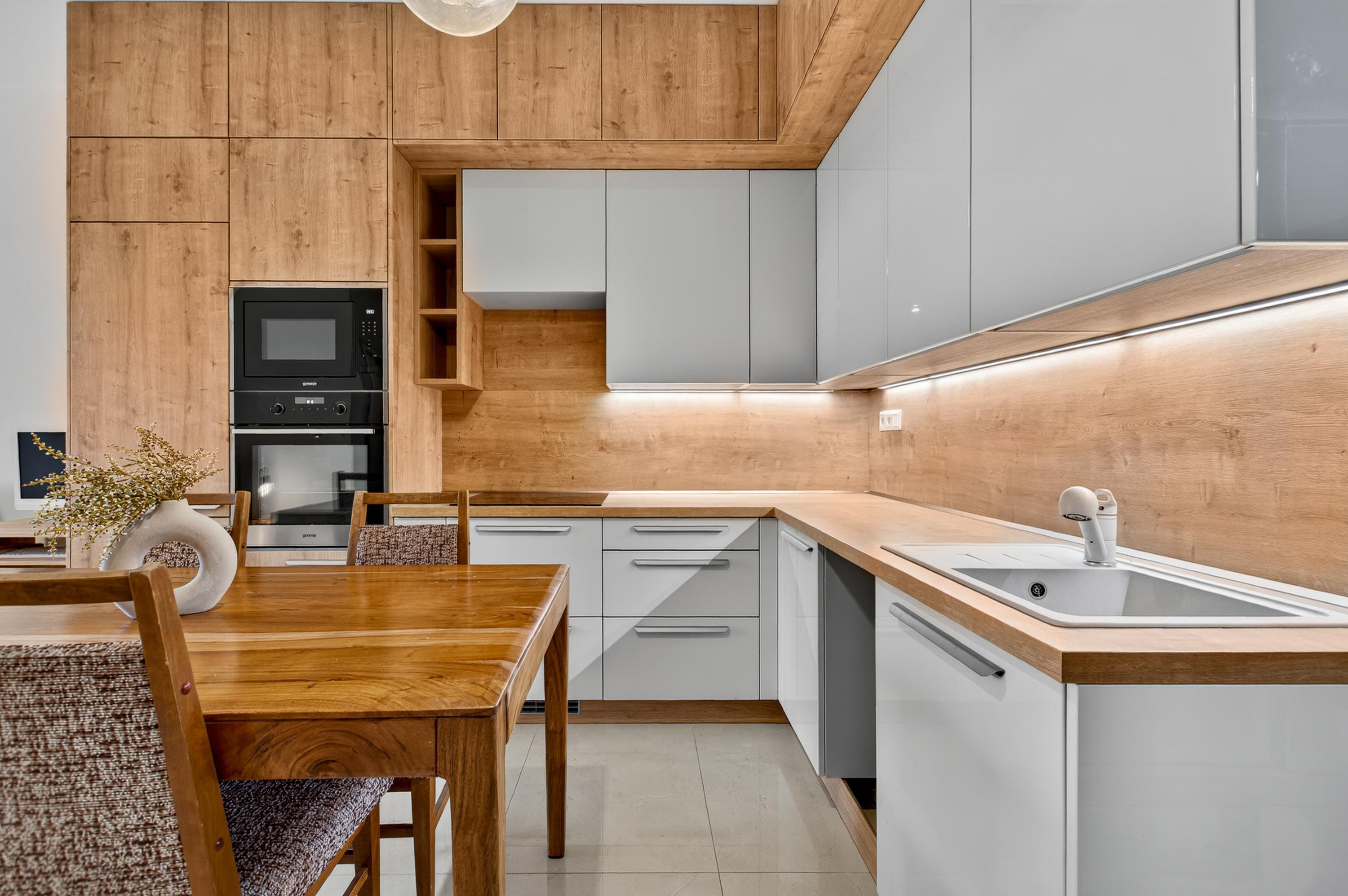 Na predaj 3-izbový byt so záhradkou a vlastným parkovacím miestom