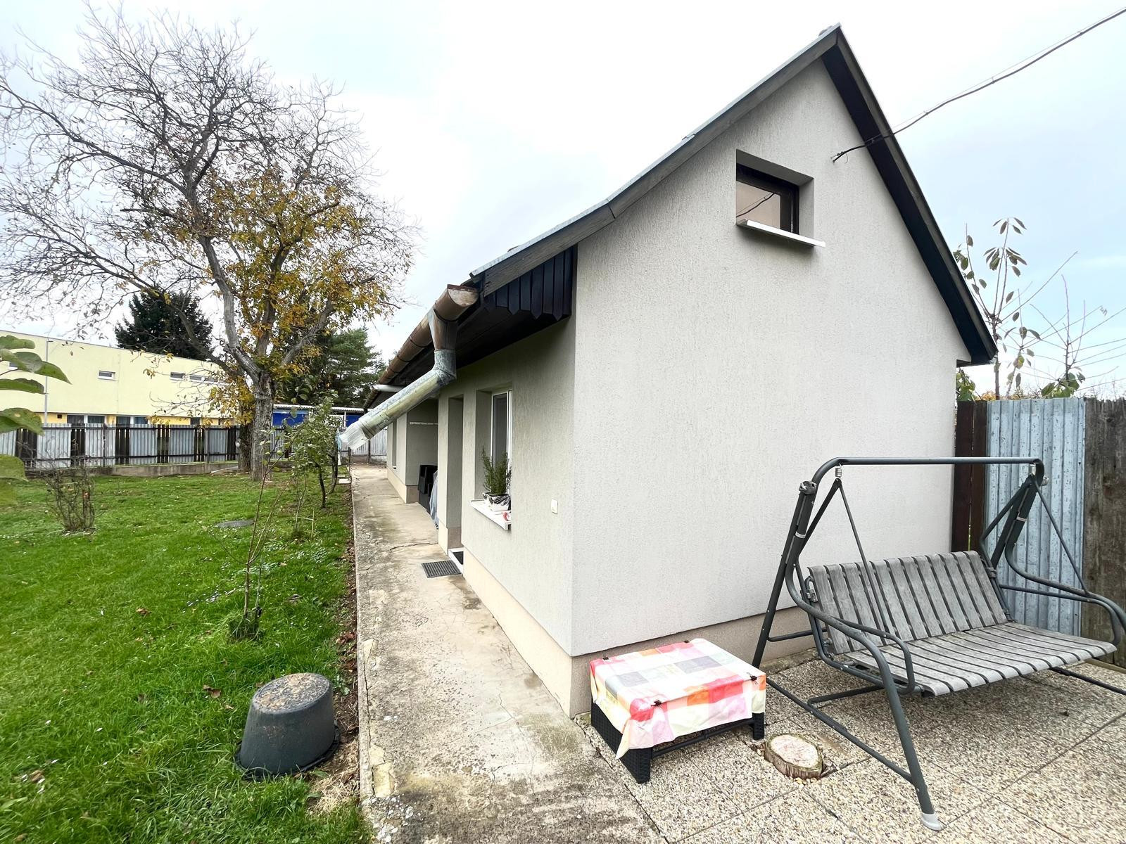 Wealth Group | Exkluzívne ponúka - pekný 4-izbový rodinný dom v Nemšovej, okr. Trenčín