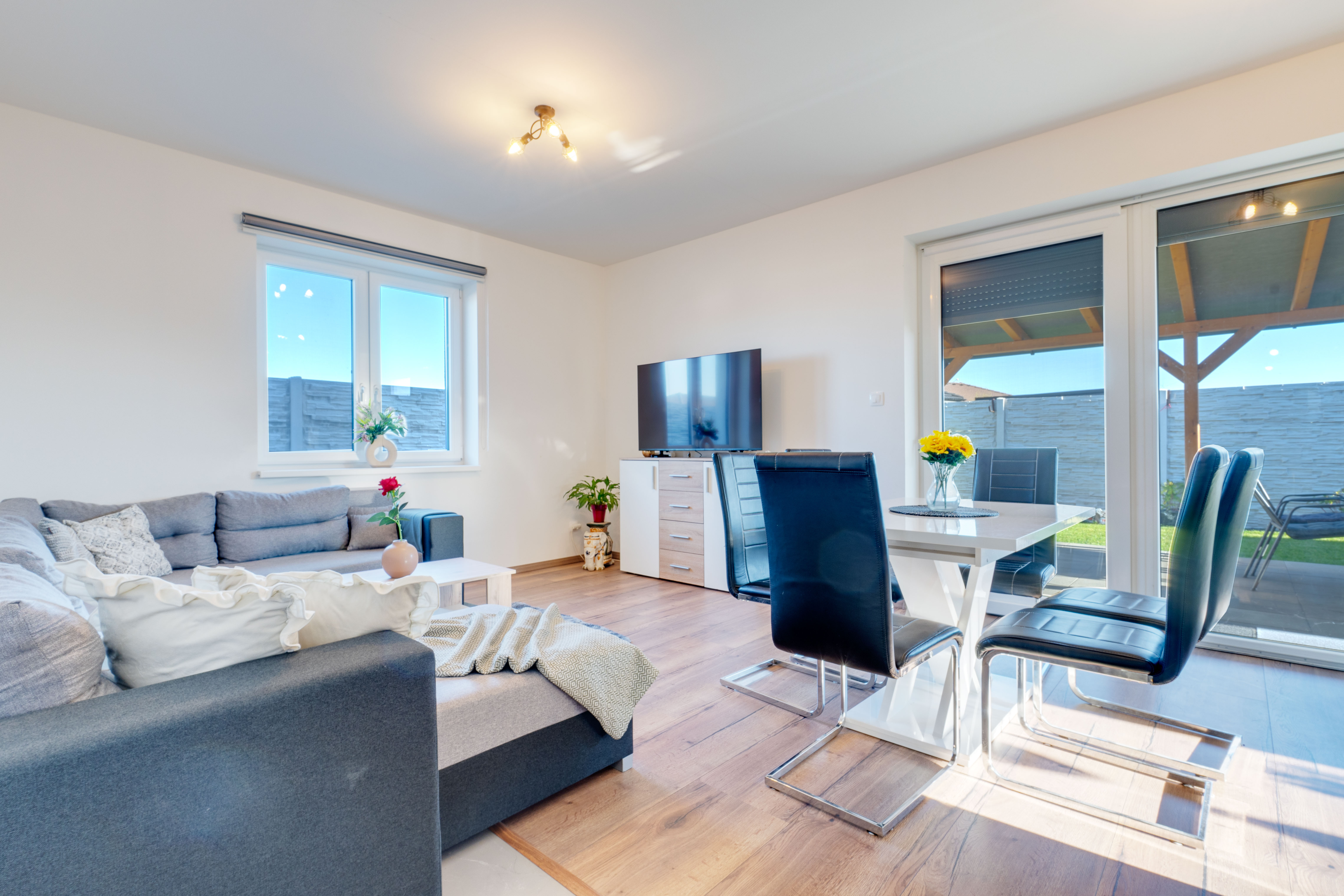 Unikátny 4-izbový Rodinný dom v Topoľnici s tep. čerpadlom✅