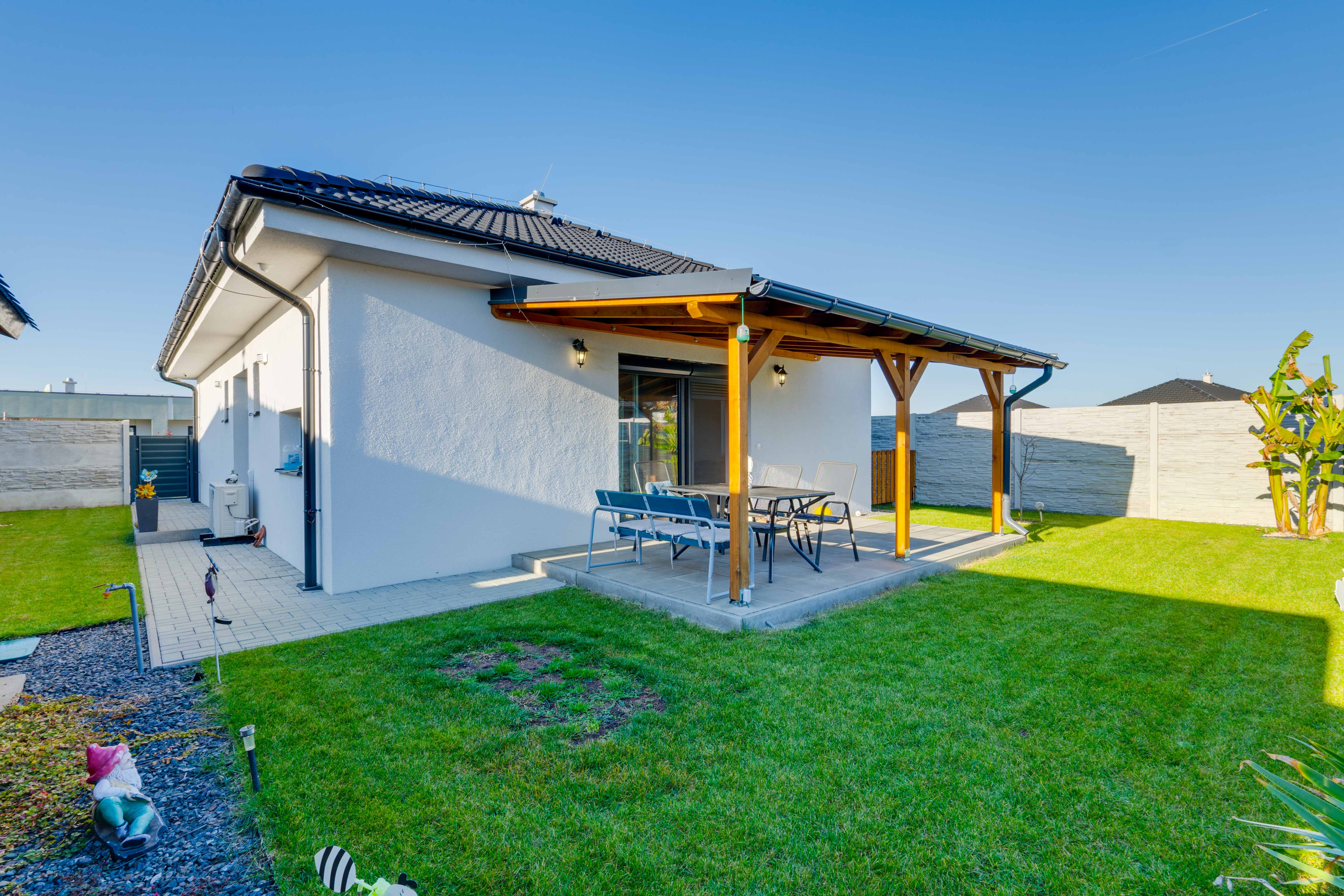 Unikátny 4-izbový Rodinný dom v Topoľnici s tep. čerpadlom✅