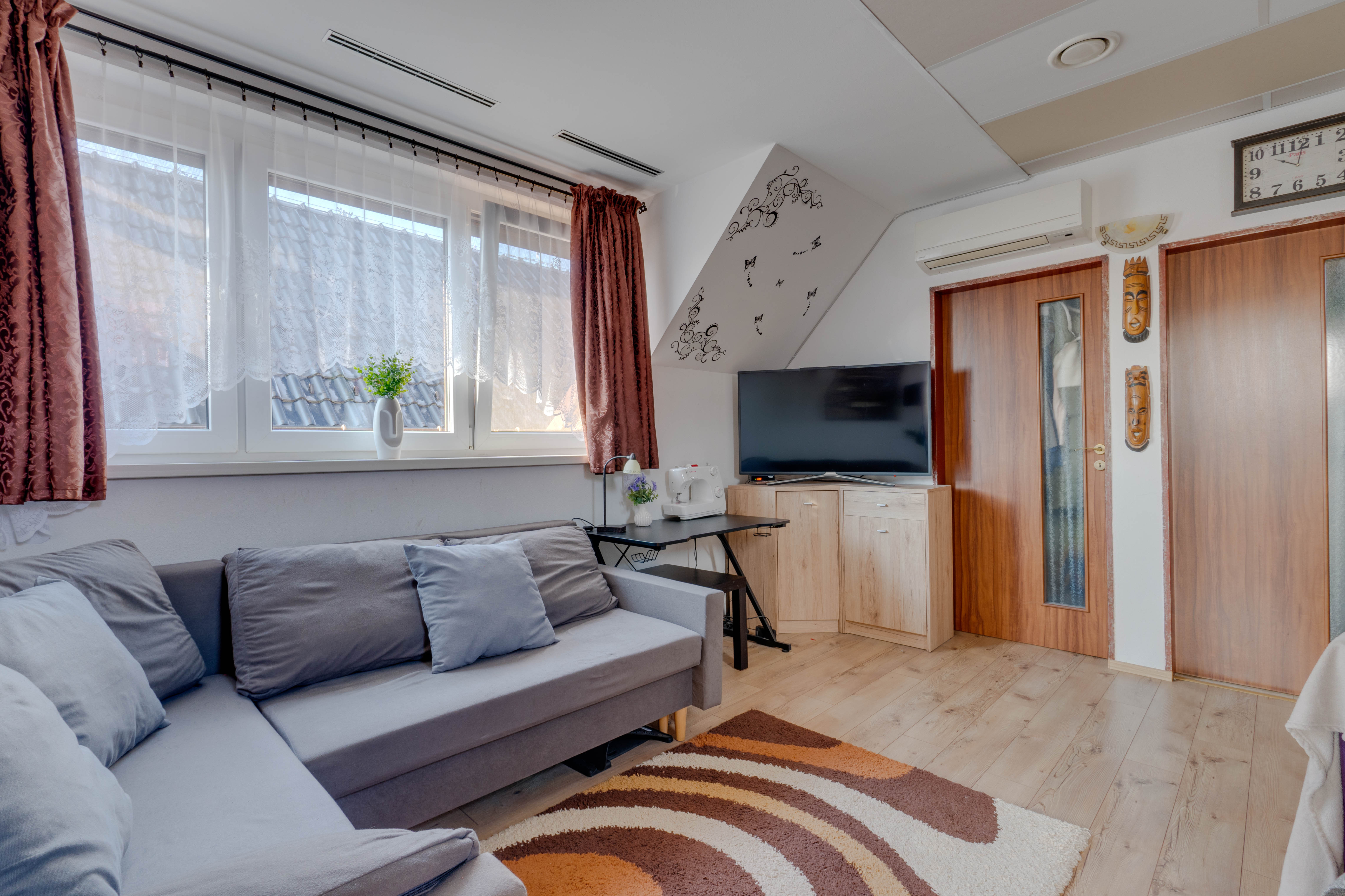 Na predaj - priestranný 3-izbový rodinný dom vo Vajnoroch