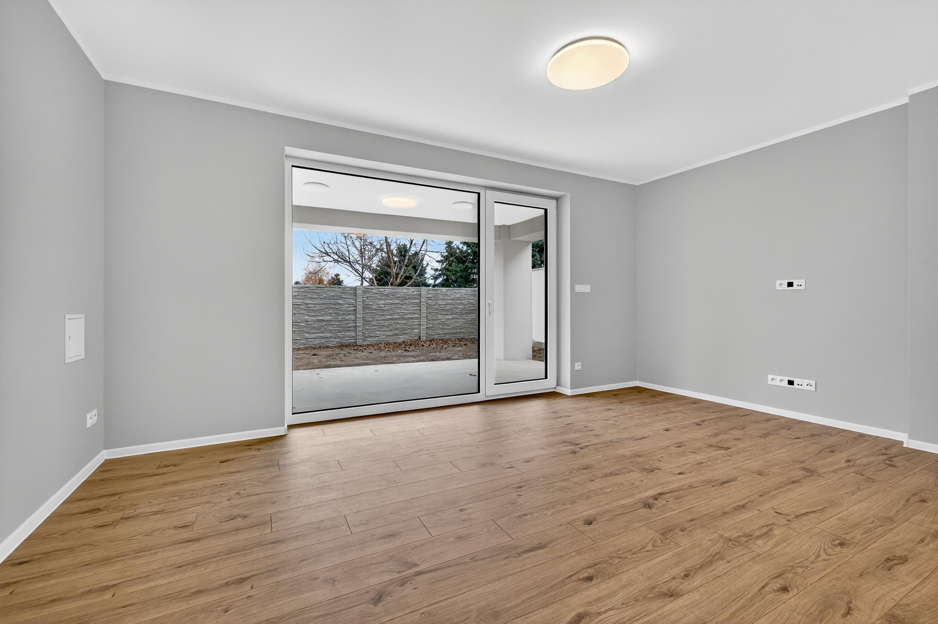 Na predaj 4-izbová novostavba s garážou v obci Veľký Grob