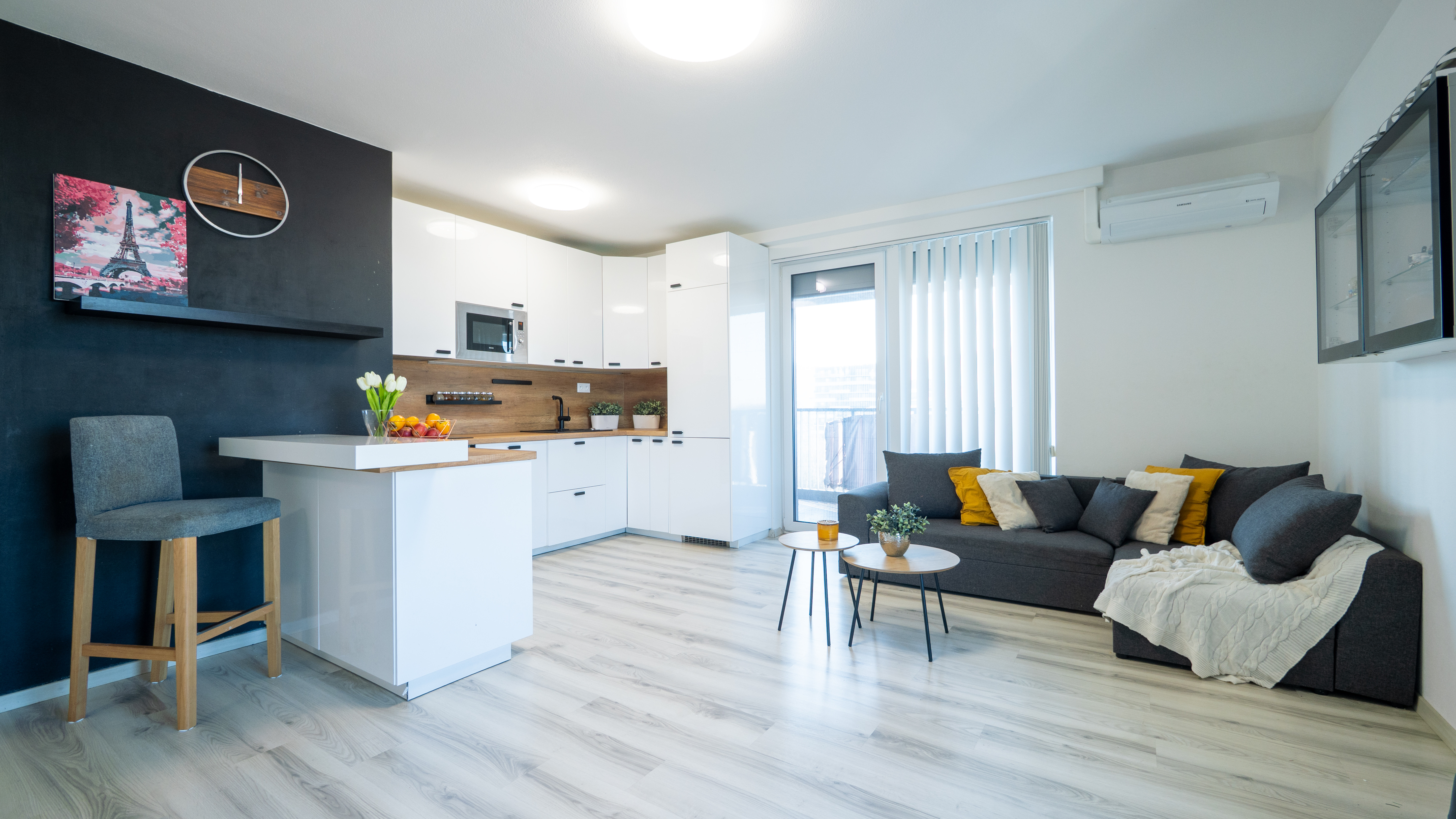 Na PREDAJ moderný 3-izbový byt s balkónom (87,56 m2) a dvoma garážovými státiami v novostavbe TAMMI, Bratislava Dúbravka