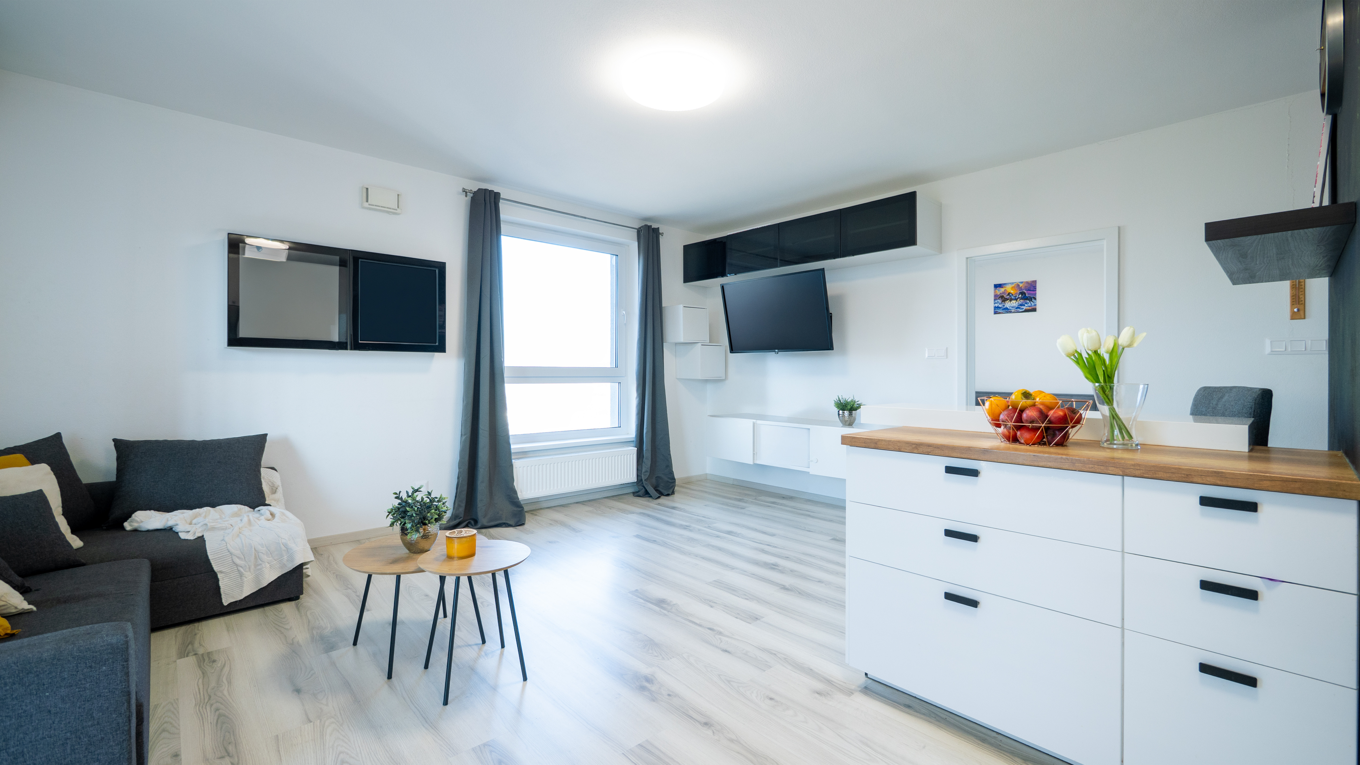 Na PREDAJ moderný 3-izbový byt s balkónom (87,56 m2) a dvoma garážovými státiami v novostavbe TAMMI, Bratislava Dúbravka