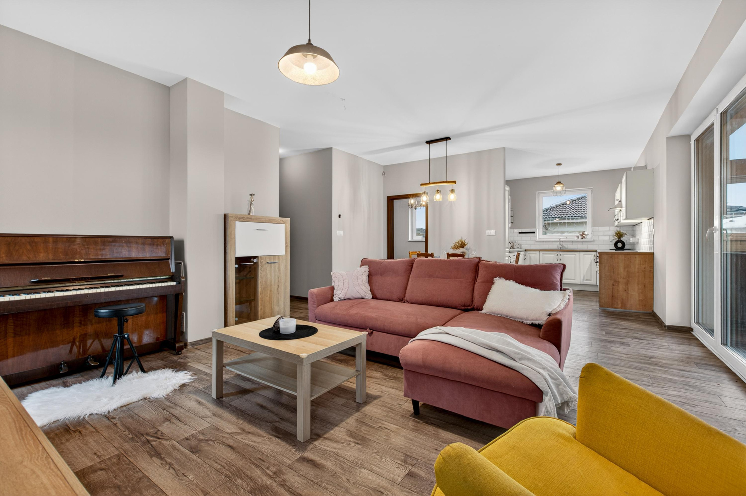 Samostatne stojaci 4-izbový rodinnný dom - ihneď voľný