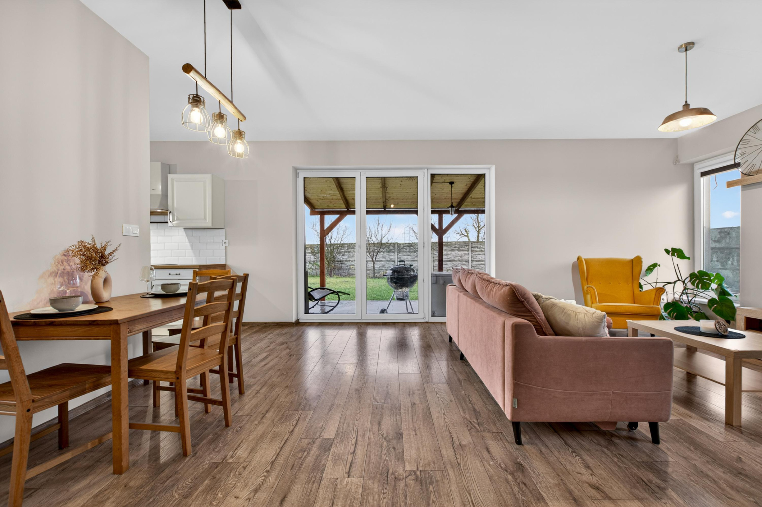 Samostatne stojaci 4-izbový rodinnný dom - ihneď voľný