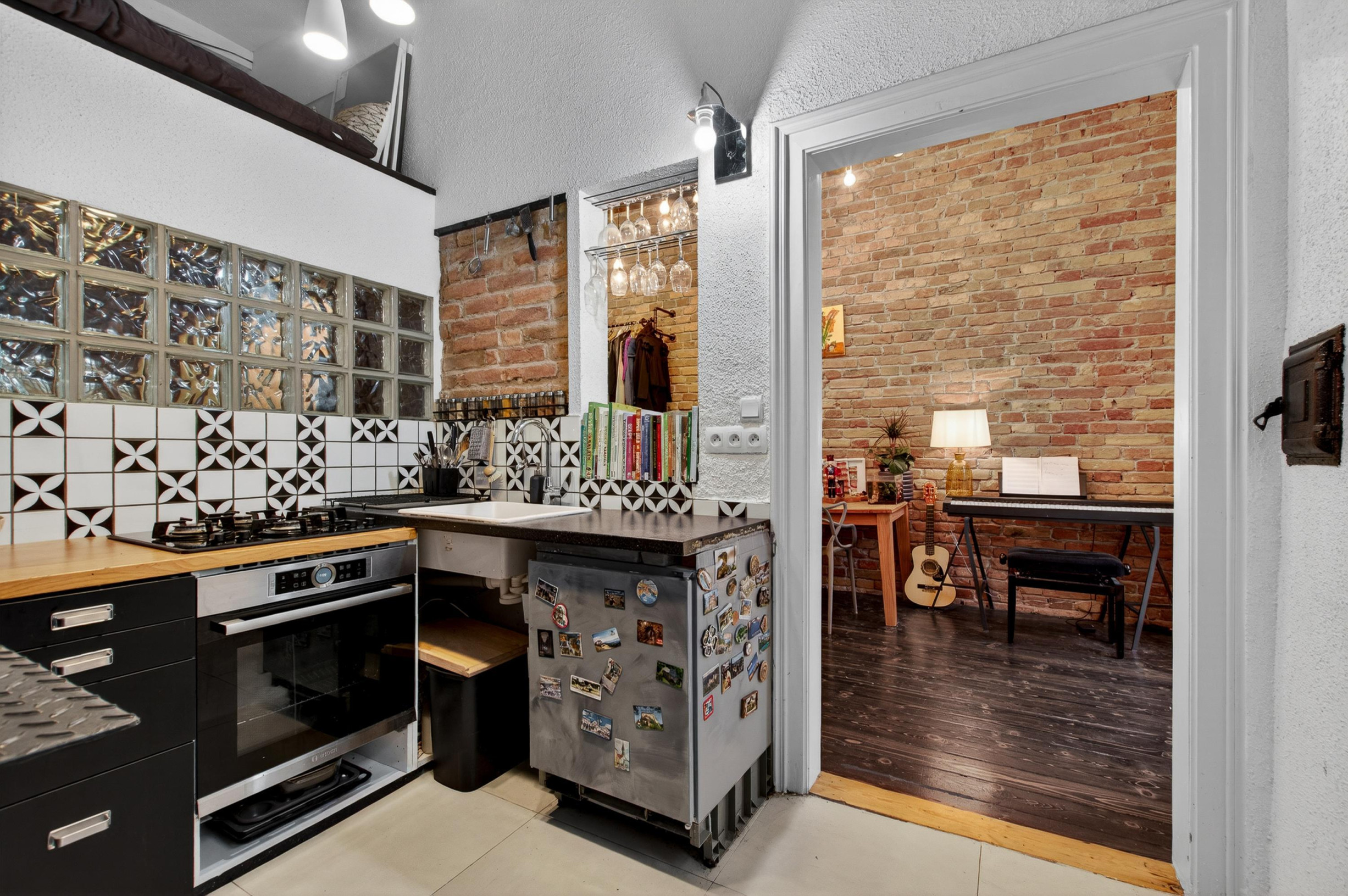 Štýlový 1-izbový byt s terasou BA-Staré mesto