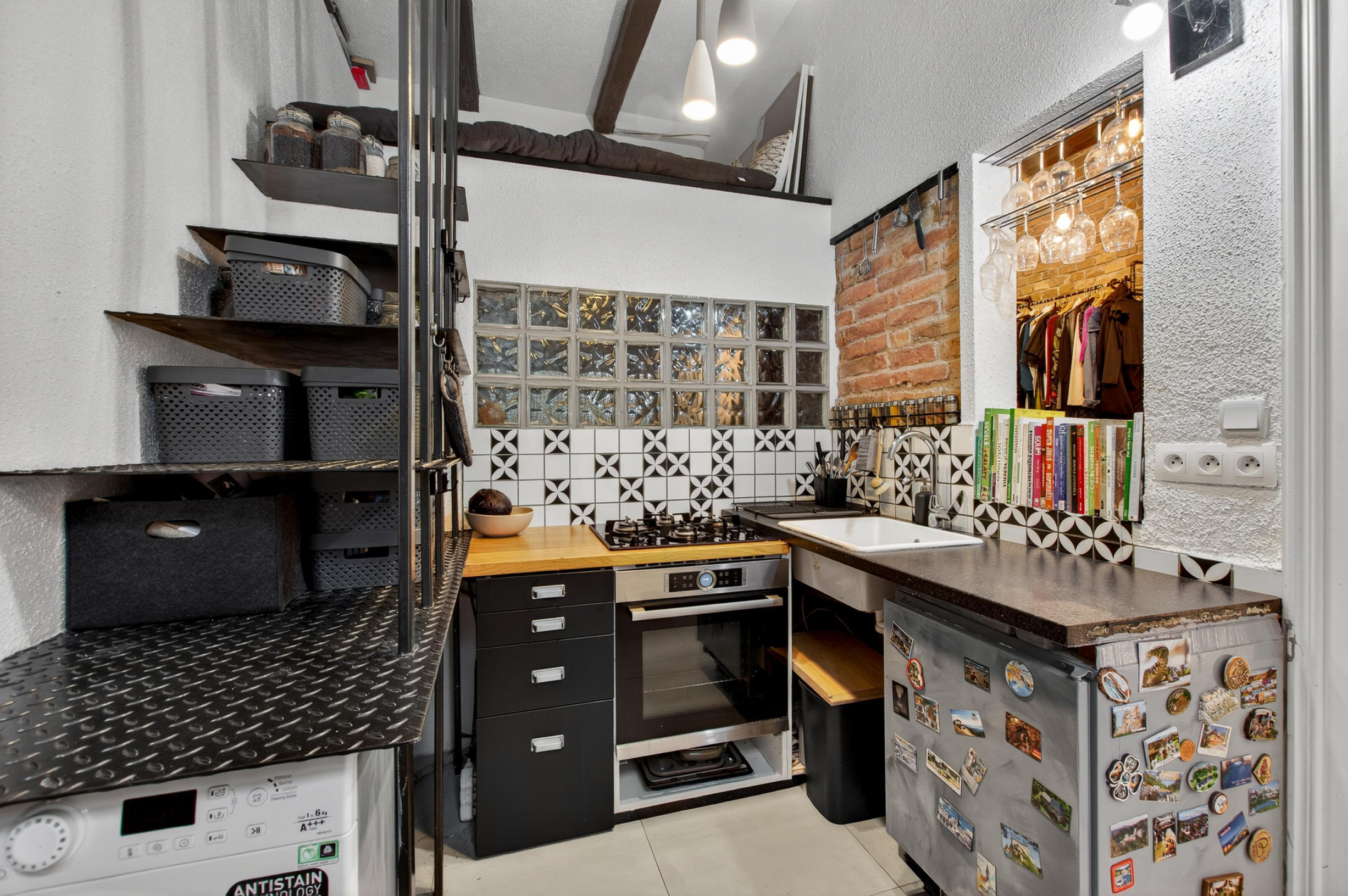 Štýlový 1-izbový byt s terasou BA-Staré mesto