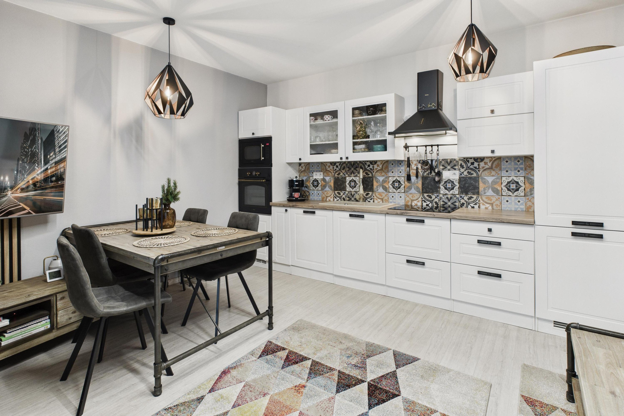 3 izbový byt Bratislava -Rača, 2 parkovacie miesta, záhrada 75 m2