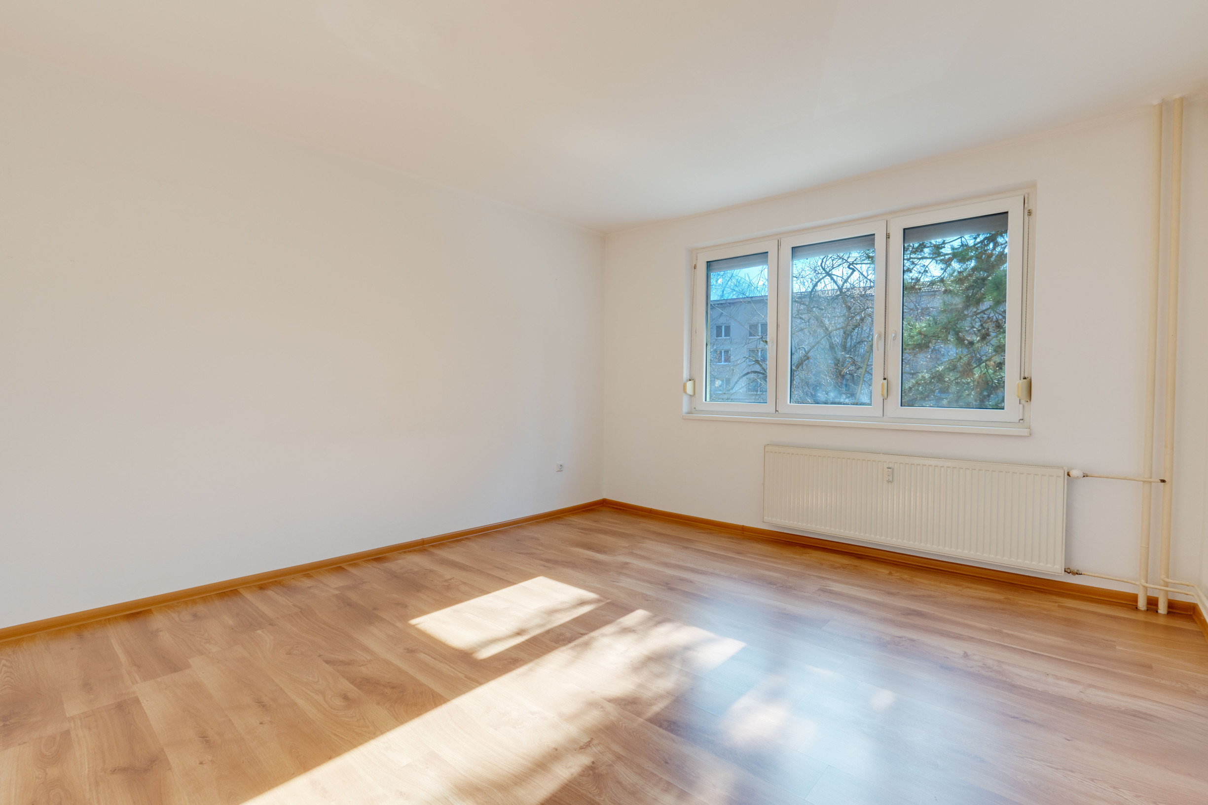 SENEC – NA PREDAJ 3 izbový byt v priamom centre mesta